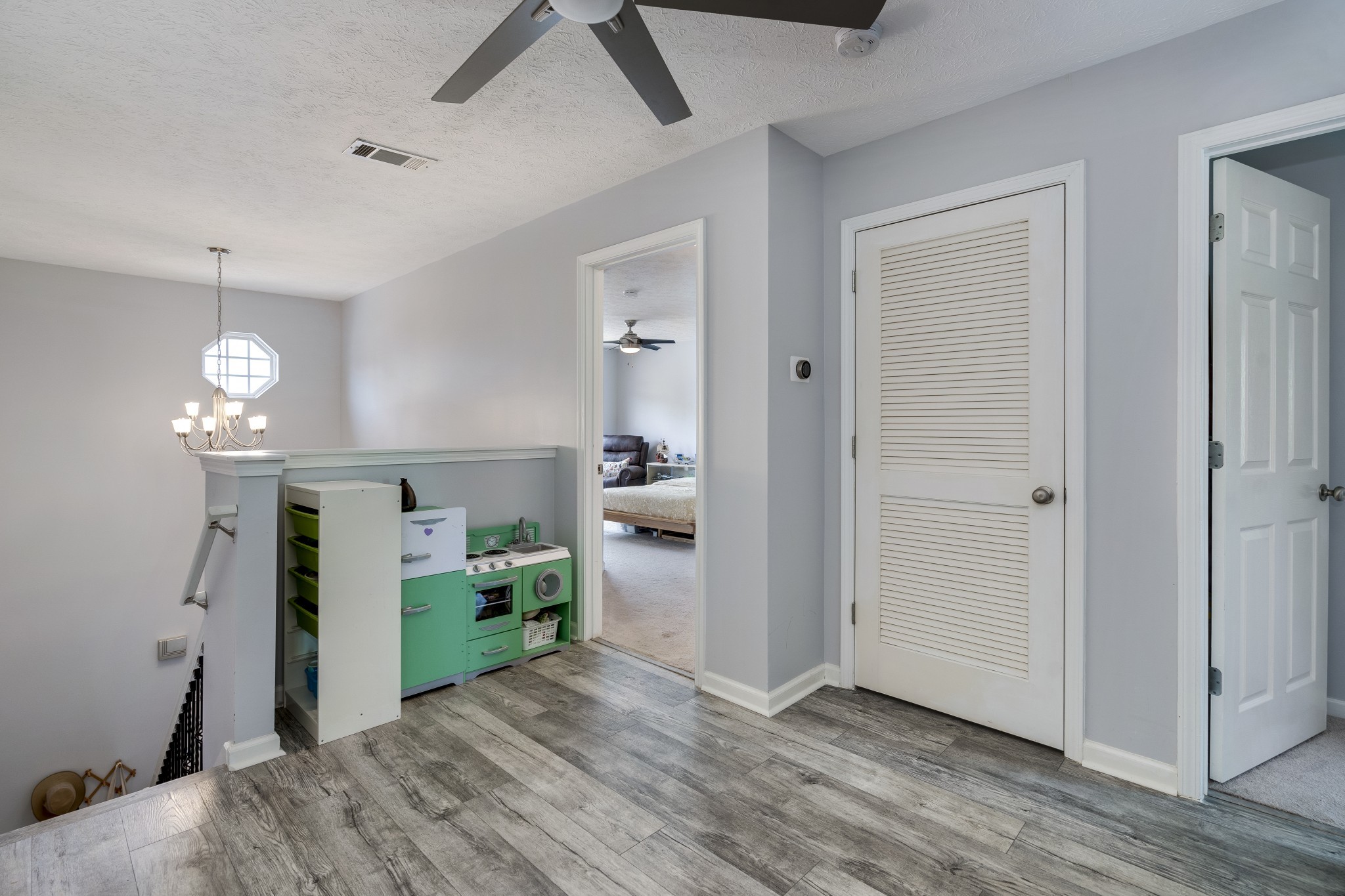 302 Villa Cir