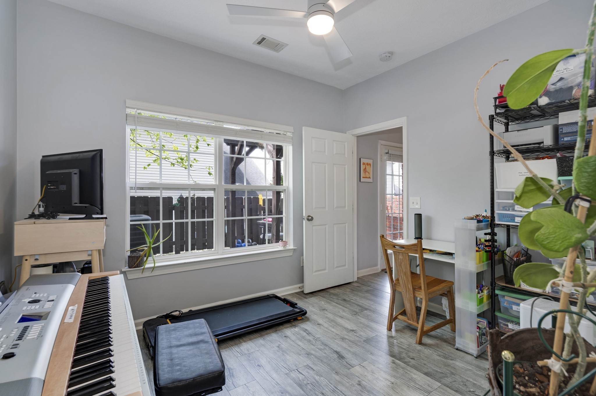 302 Villa Cir
