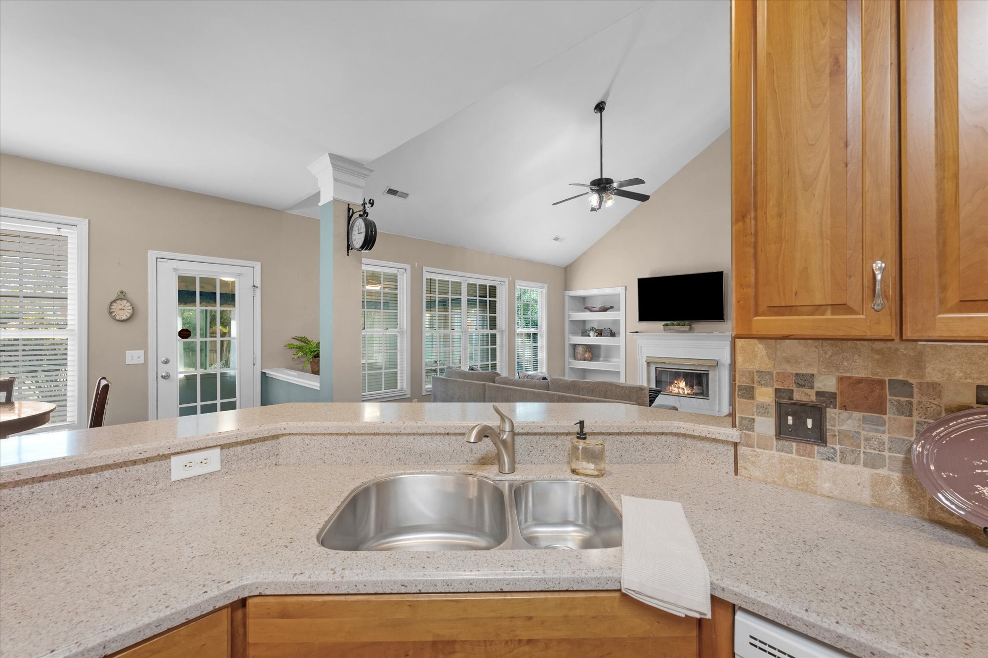 1408 Autumn Springs Ct