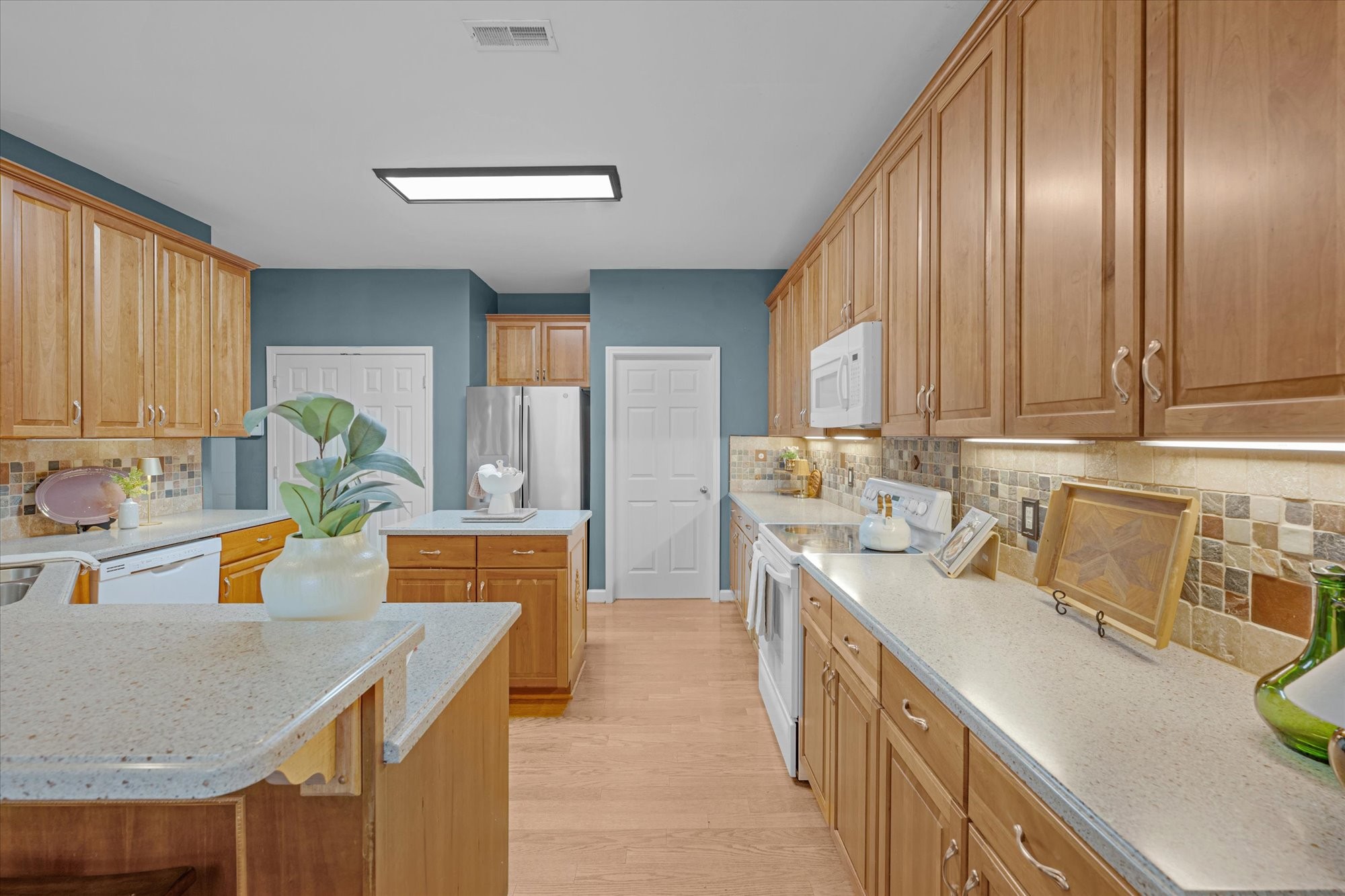 1408 Autumn Springs Ct