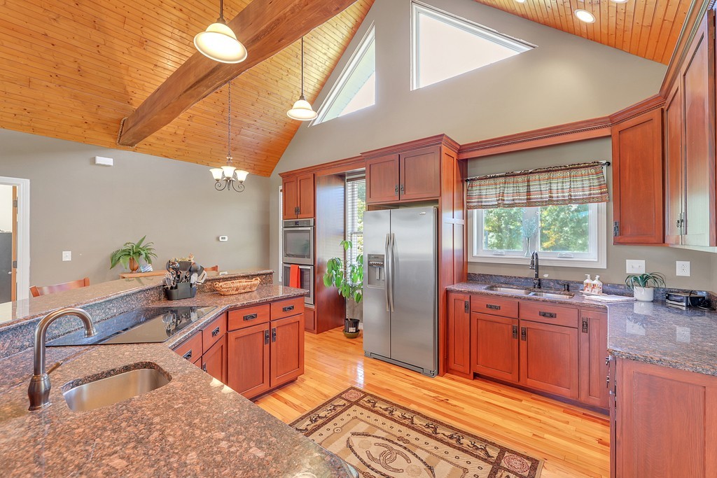 796 Daisy Cir