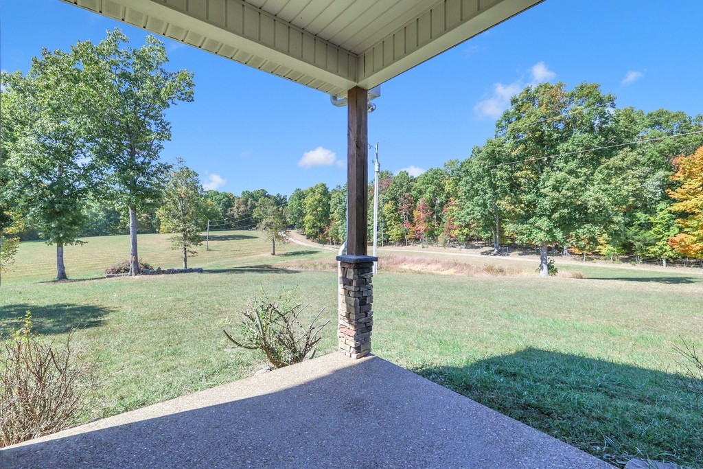 796 Daisy Cir