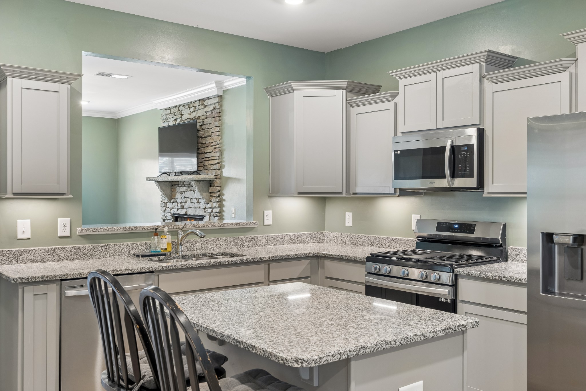 3005 Kirk Ct