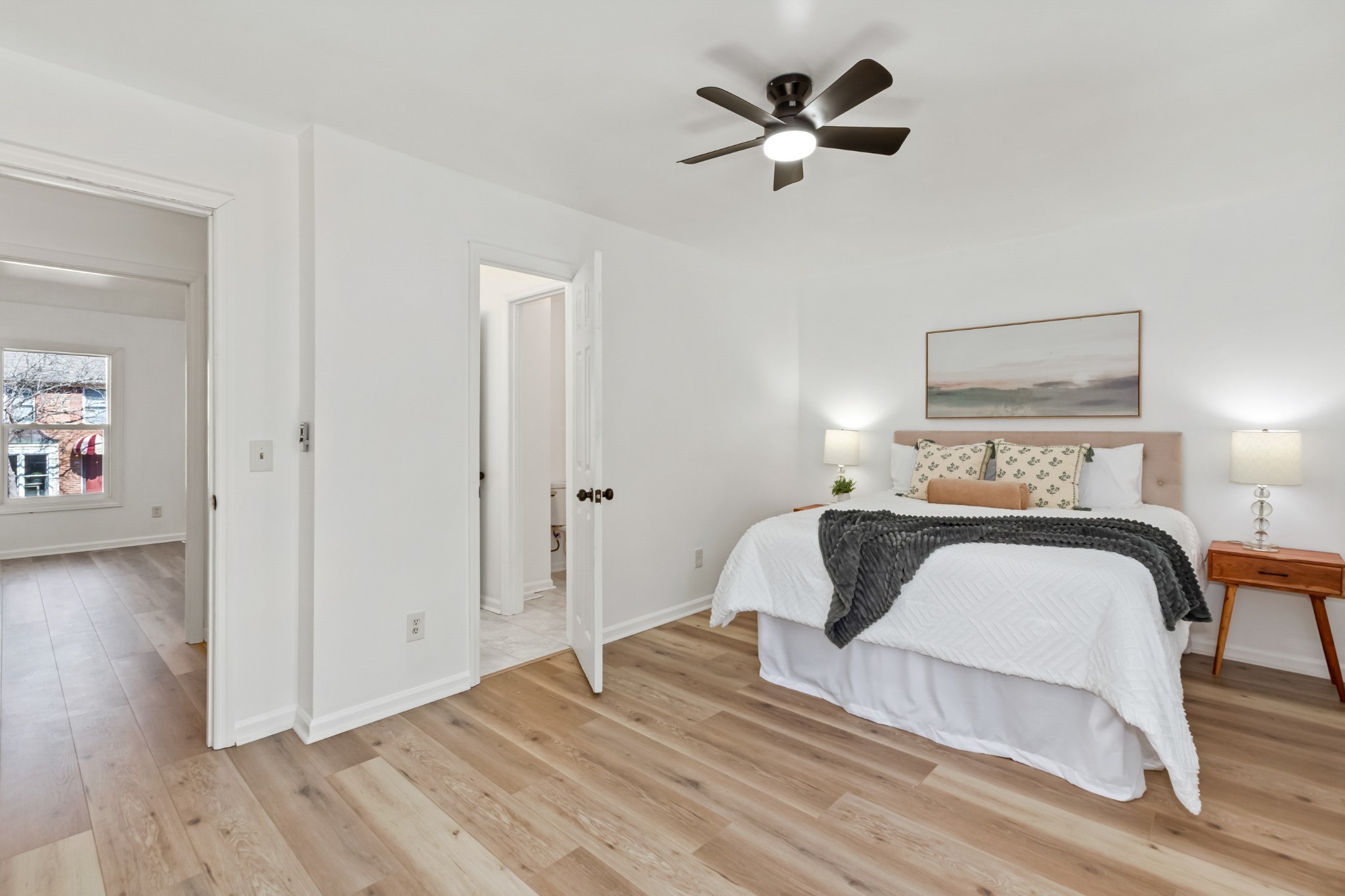 513 Williamsburg Dr