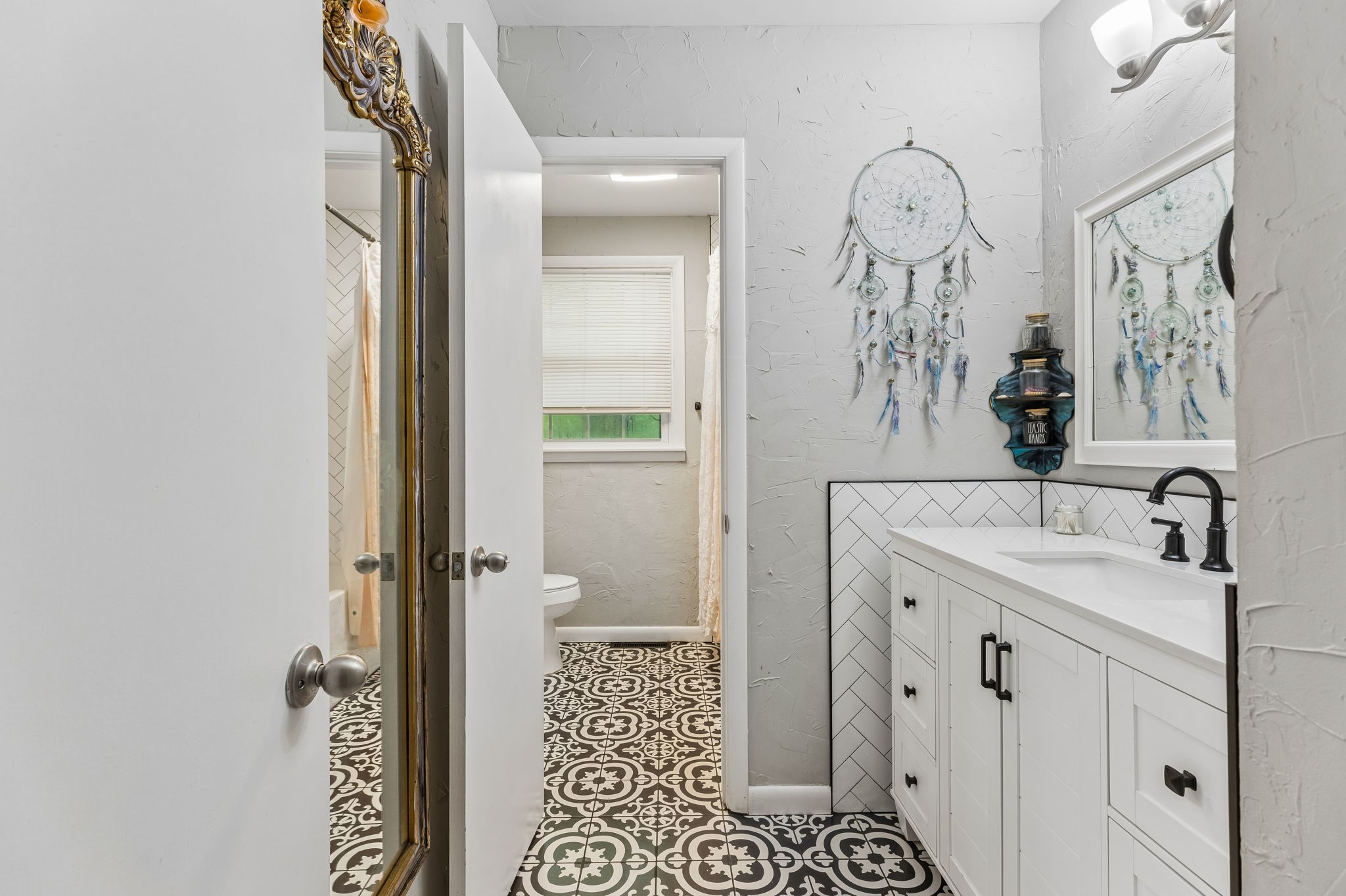 121 Grandview Cir