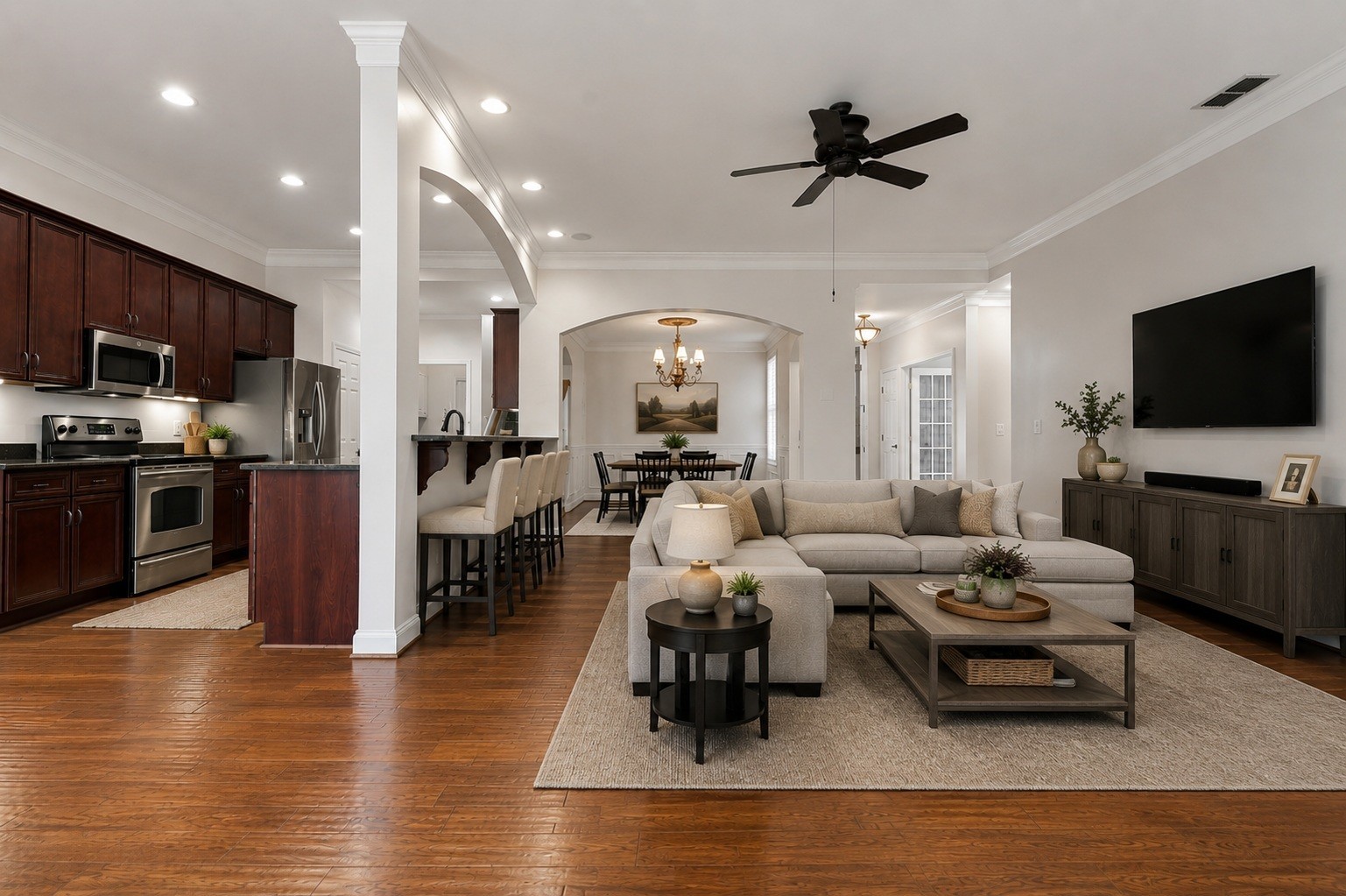 1009 Larkwood Dr