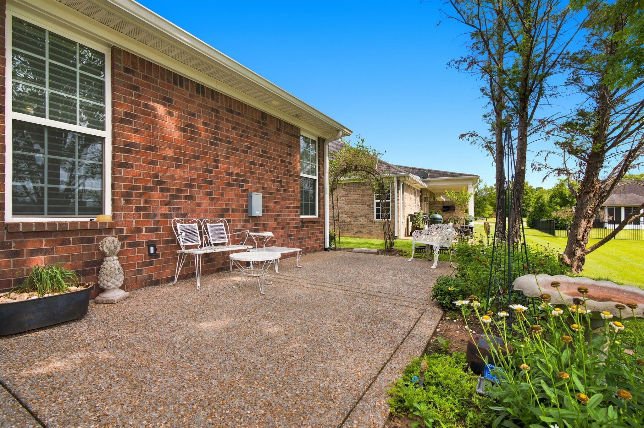 1009 Larkwood Dr