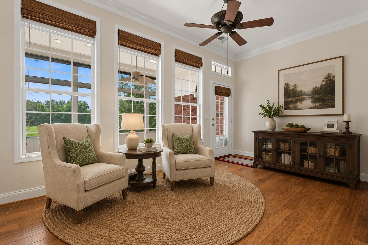 1009 Larkwood Dr