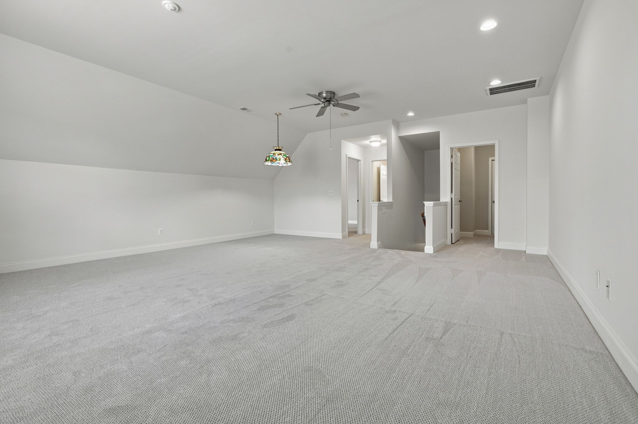 1009 Larkwood Dr