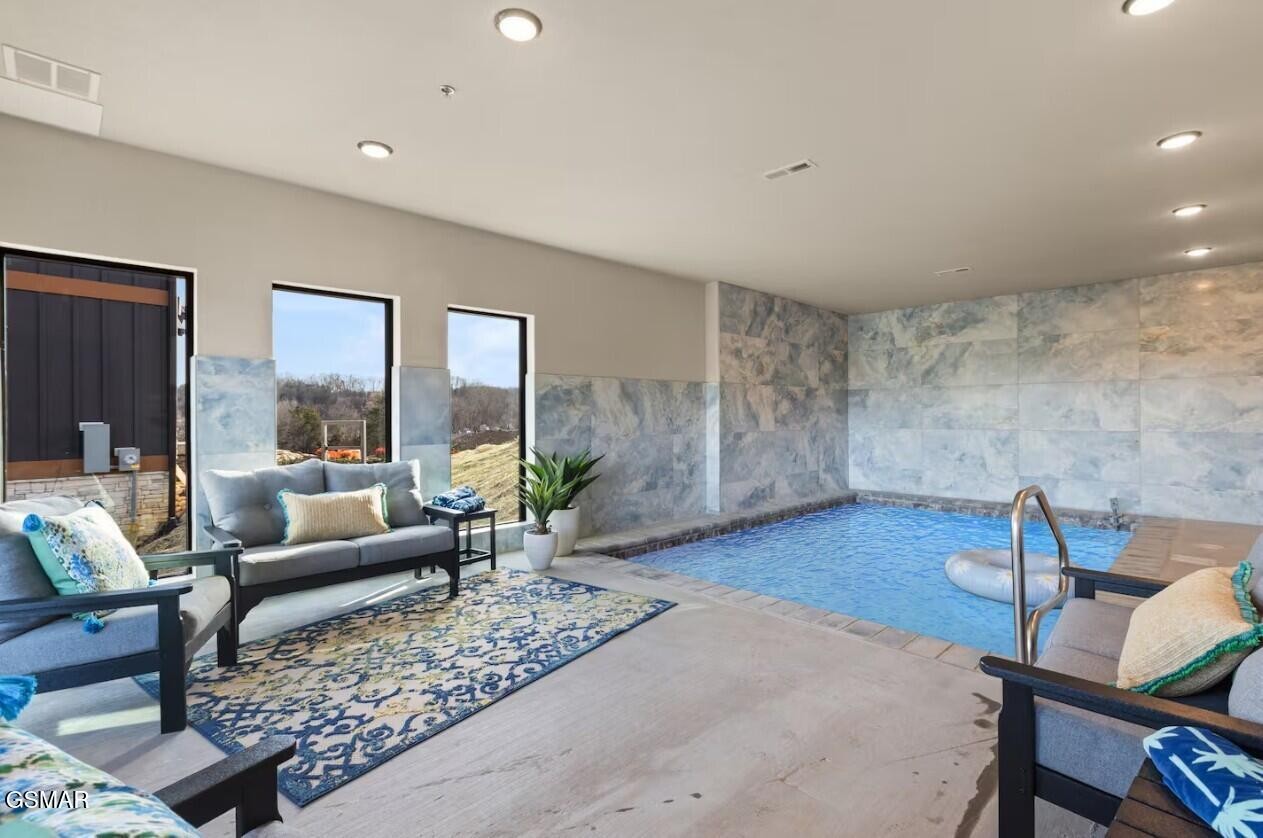 276 Rambling Creek Way
