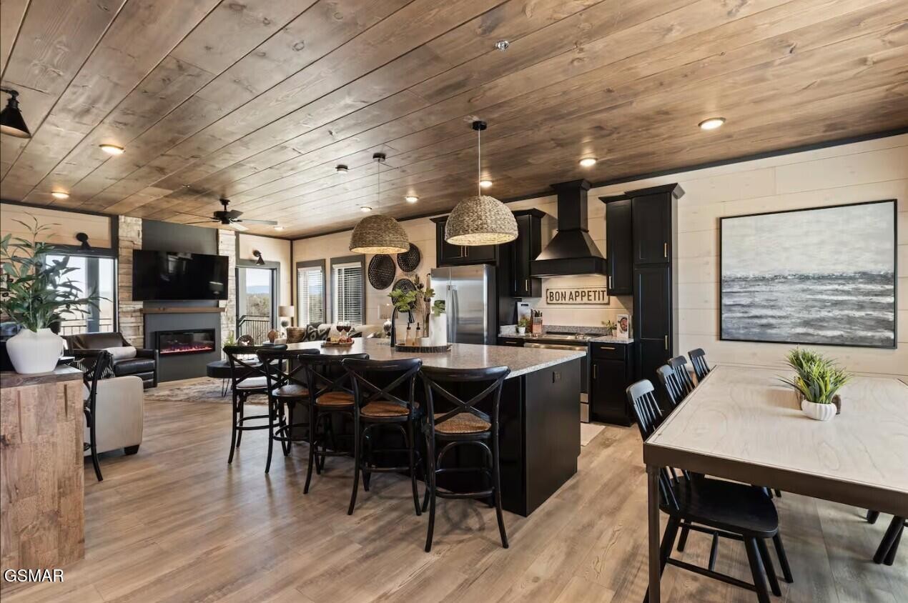276 Rambling Creek Way