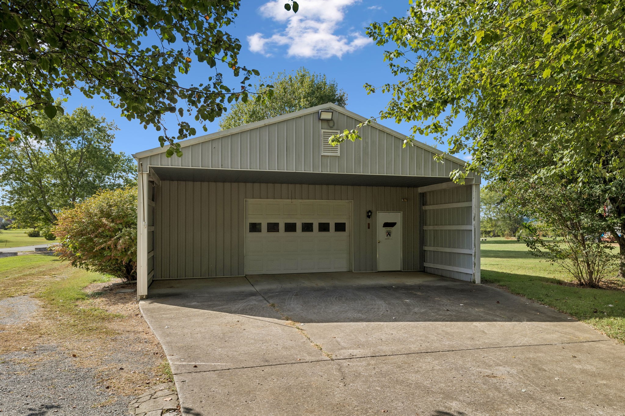 759 Rock Springs Rd