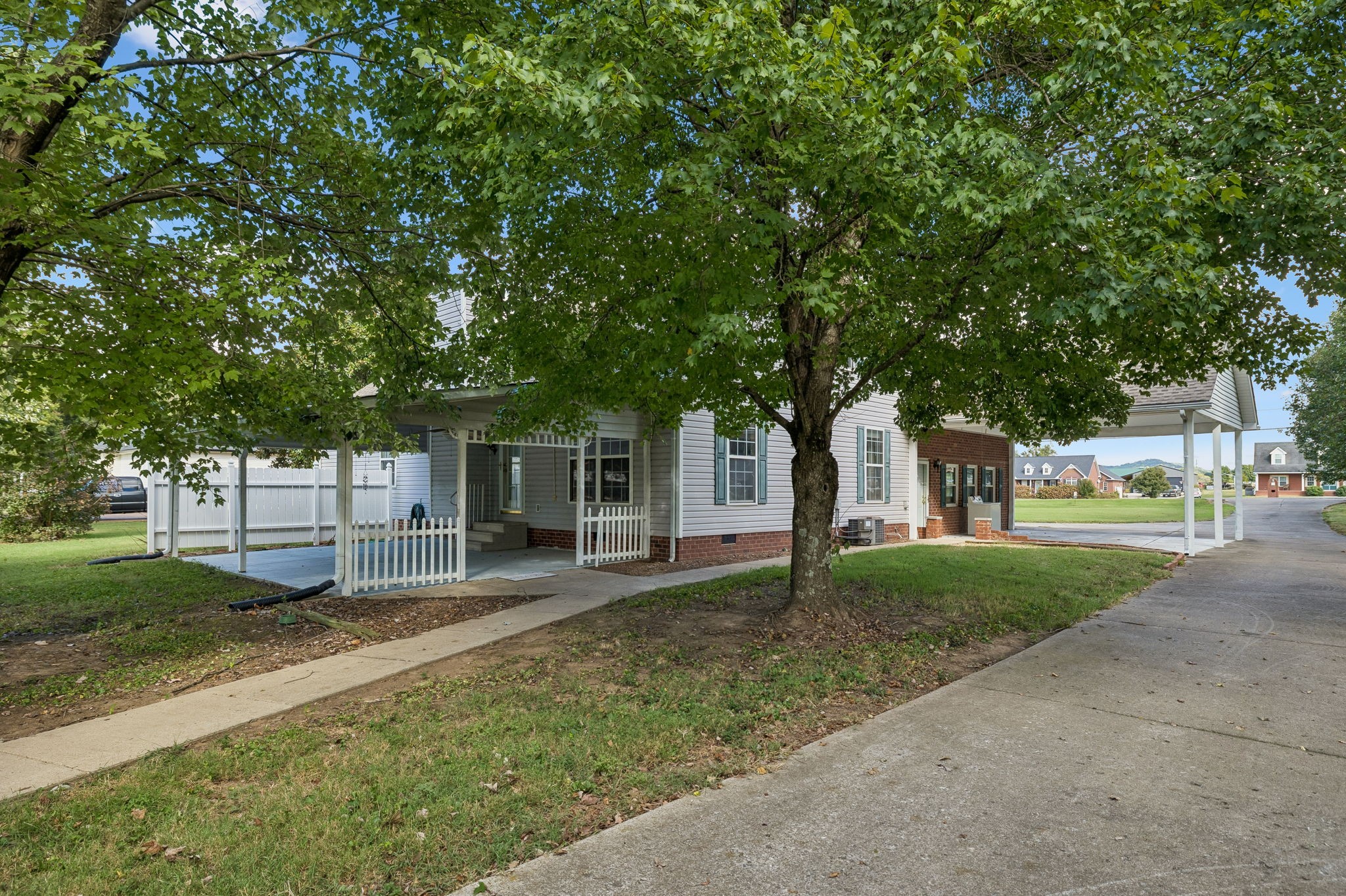 759 Rock Springs Rd