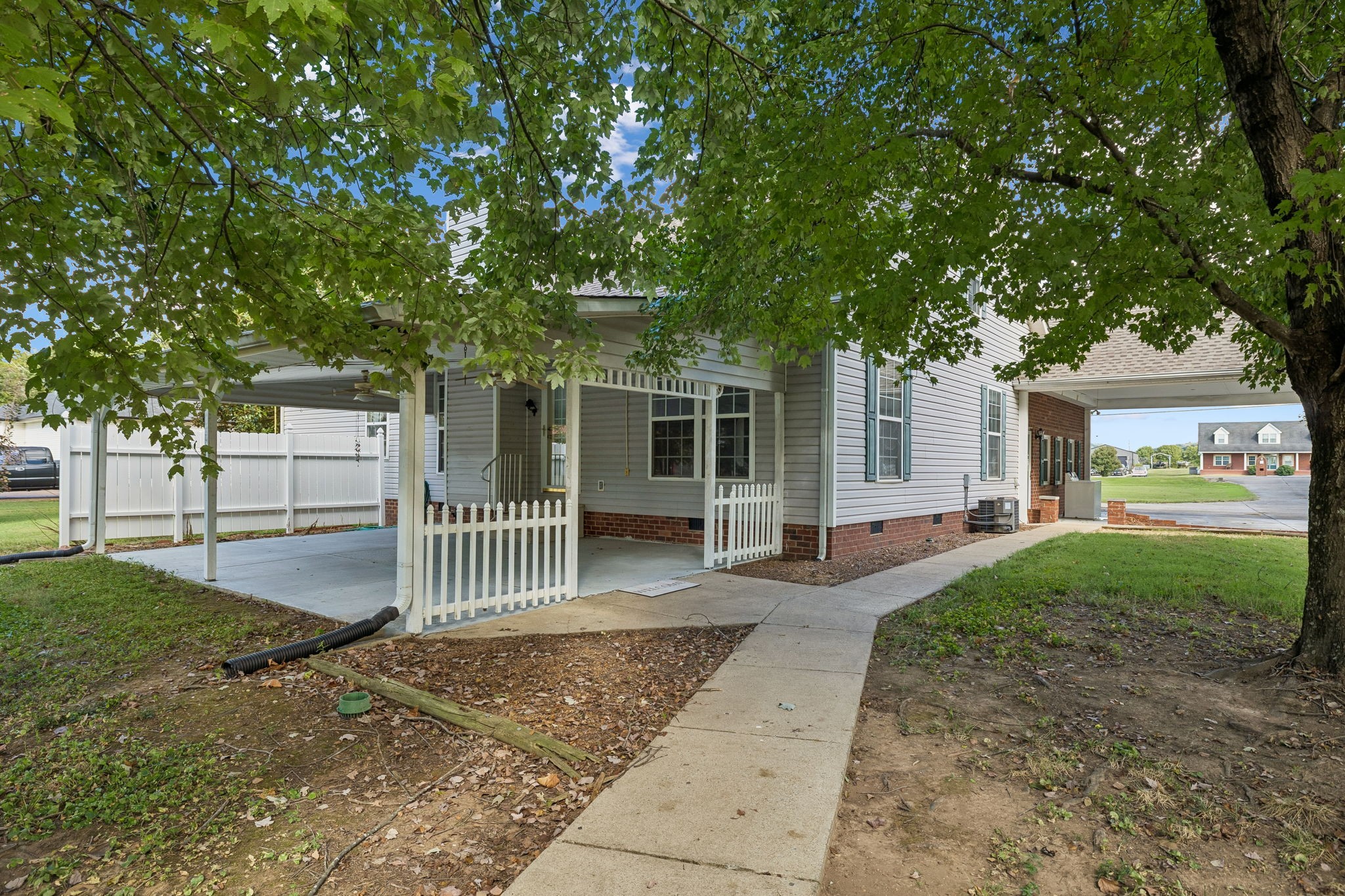 759 Rock Springs Rd