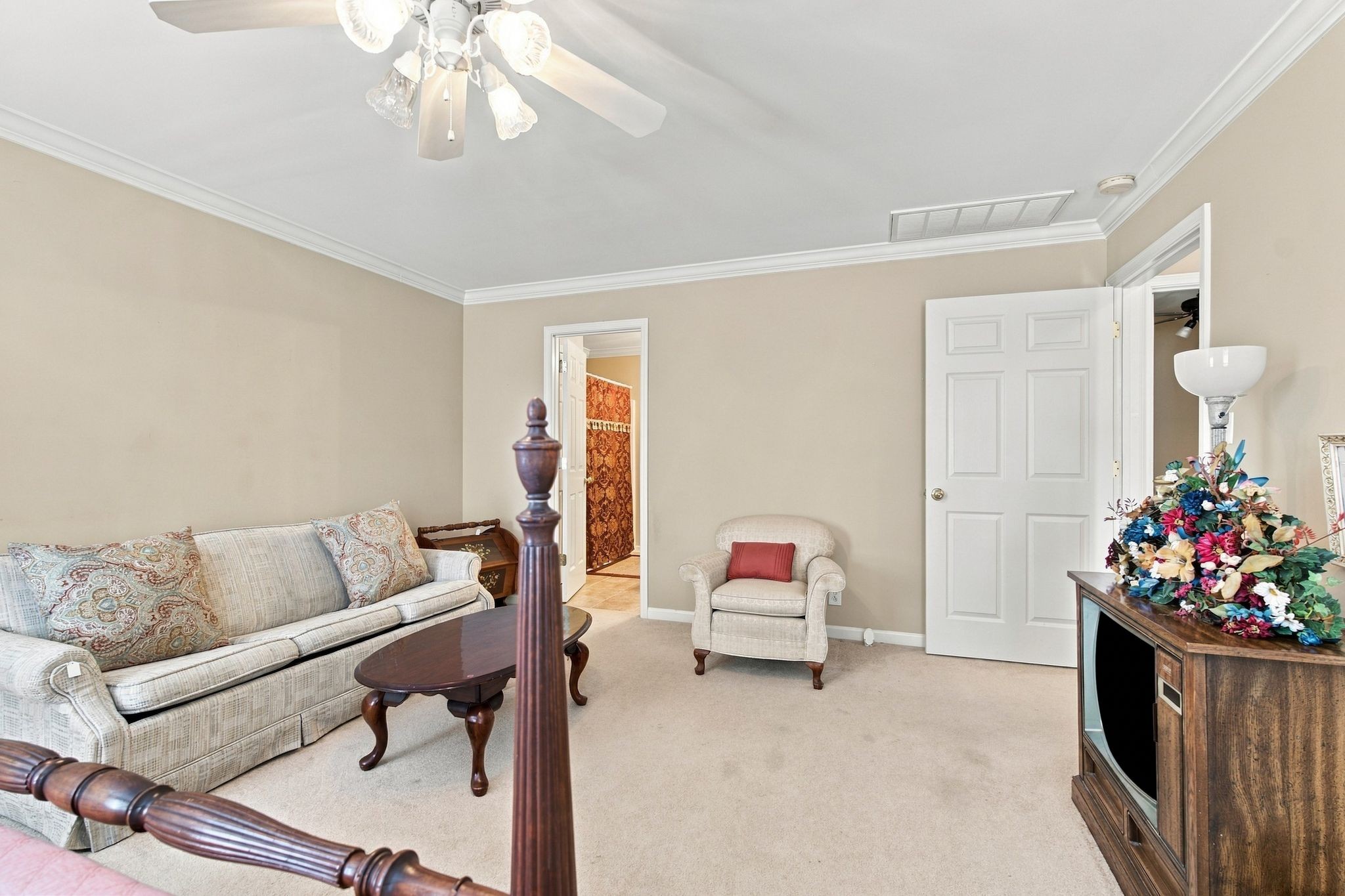 366 Golfview Ct