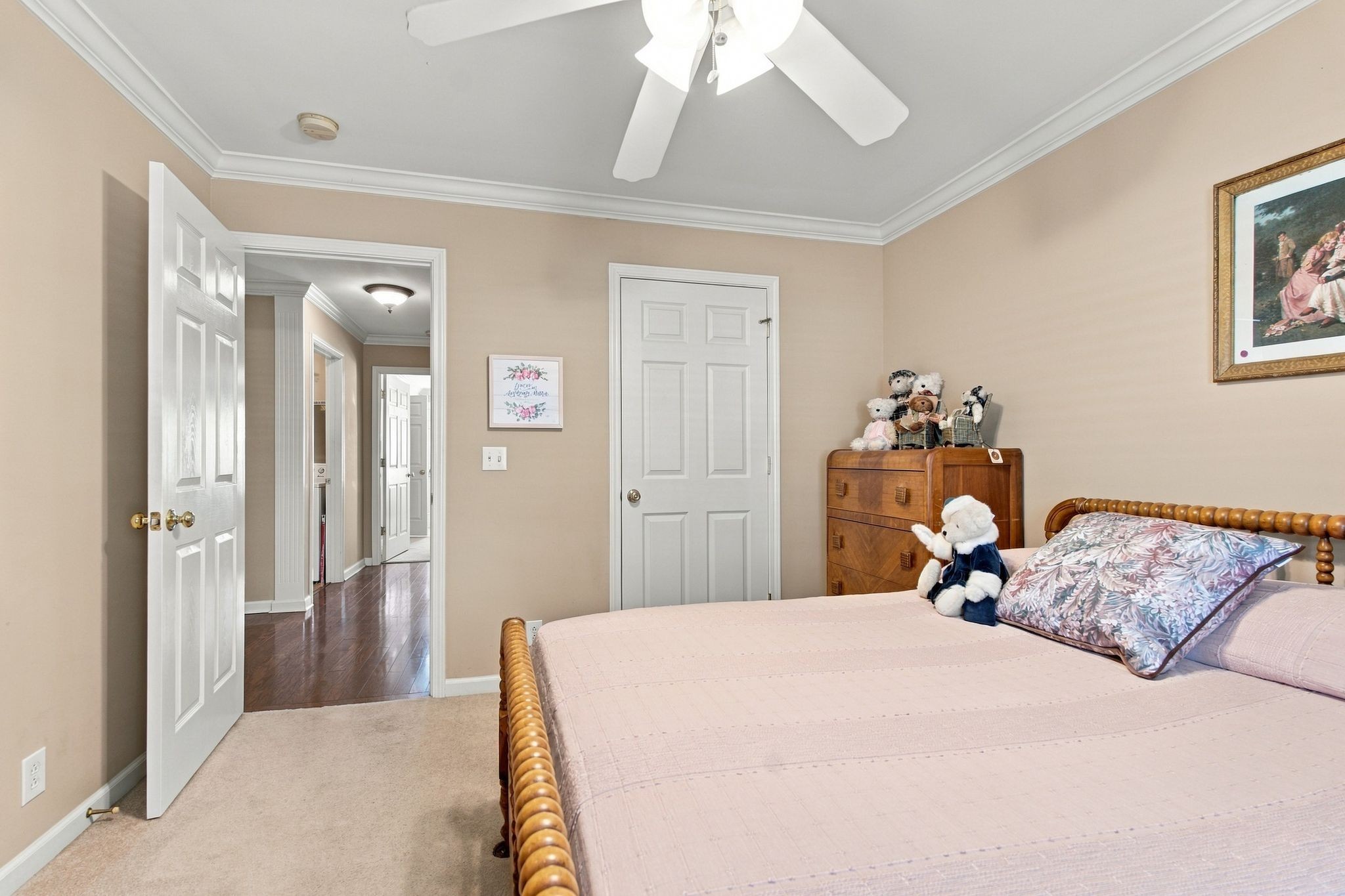 366 Golfview Ct