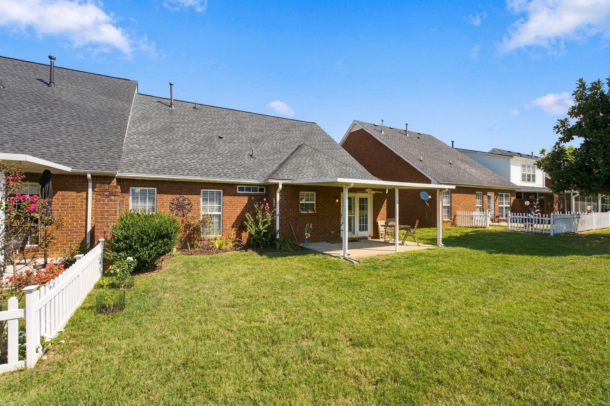 366 Golfview Ct