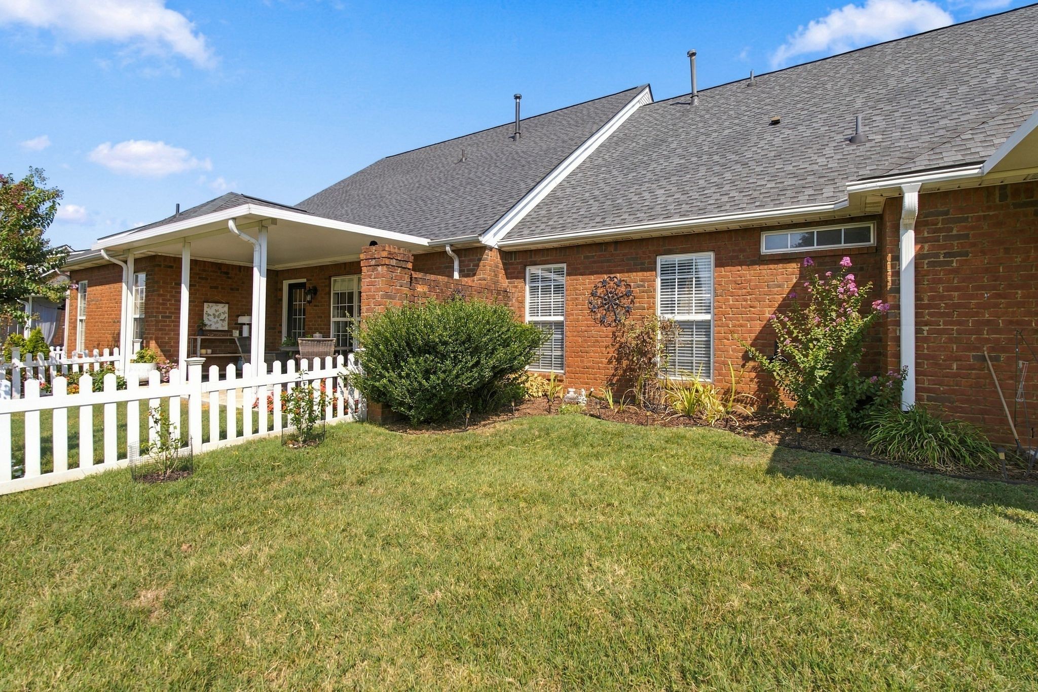 366 Golfview Ct