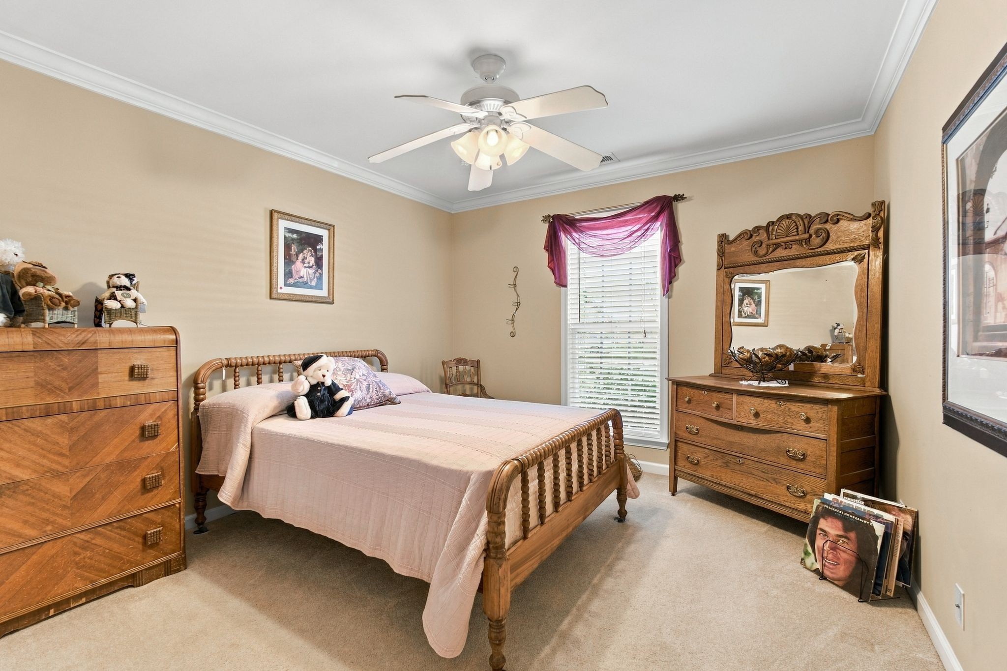 366 Golfview Ct