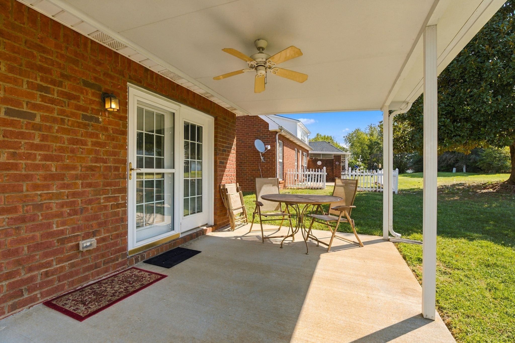 366 Golfview Ct