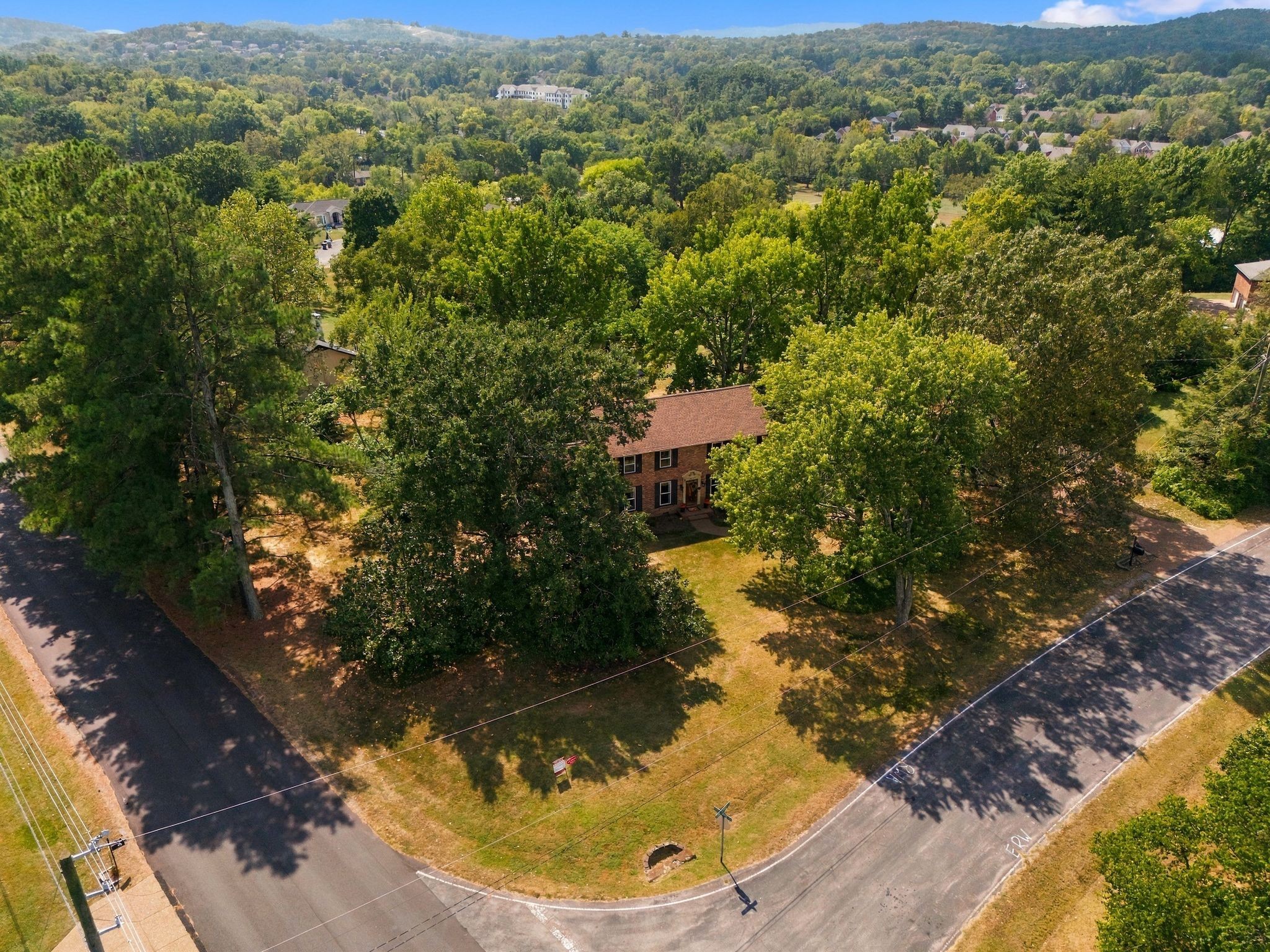 5629 Highland Way