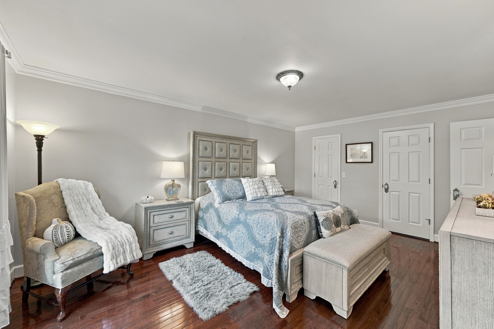 5629 Highland Way