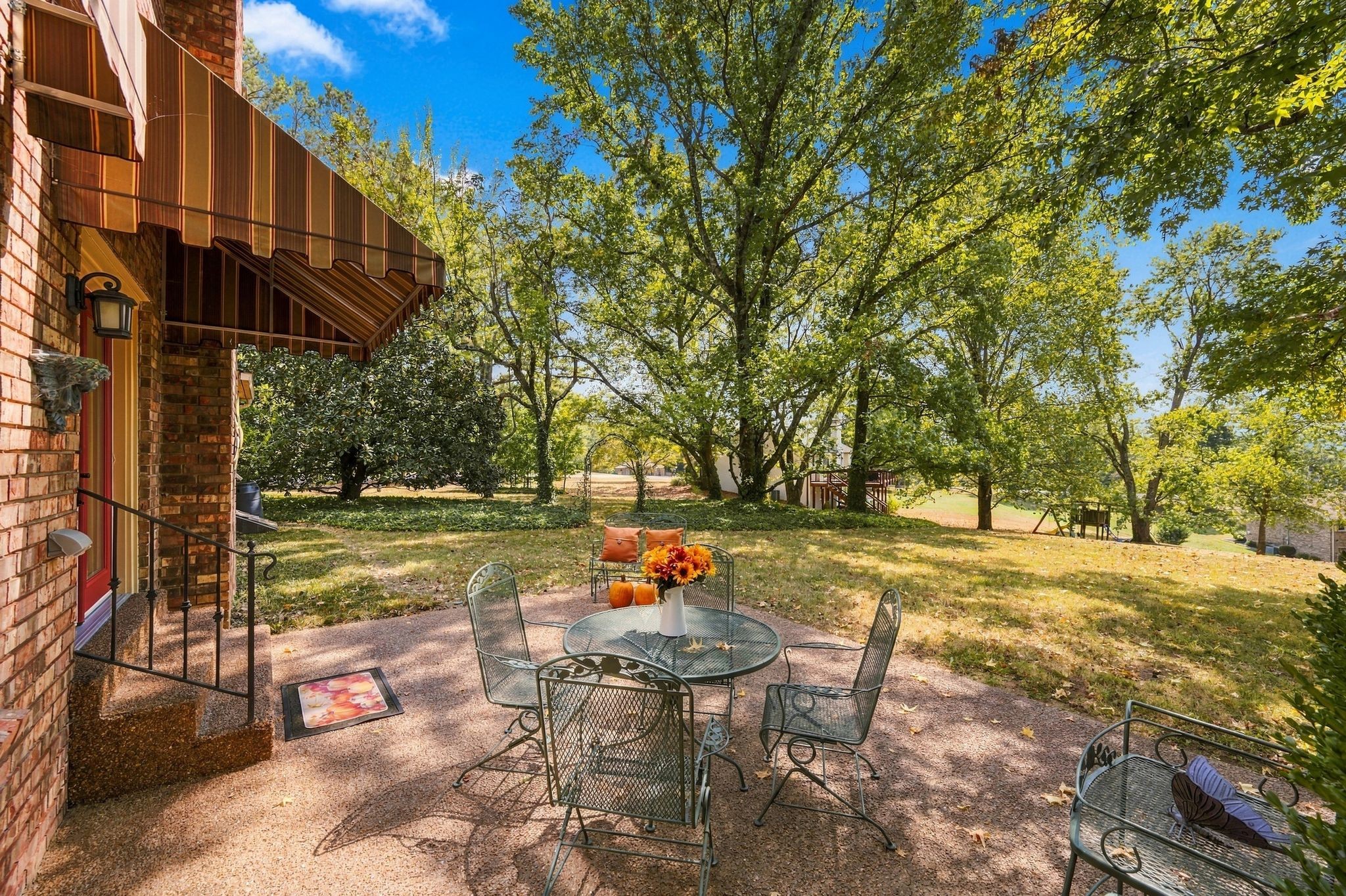 5629 Highland Way