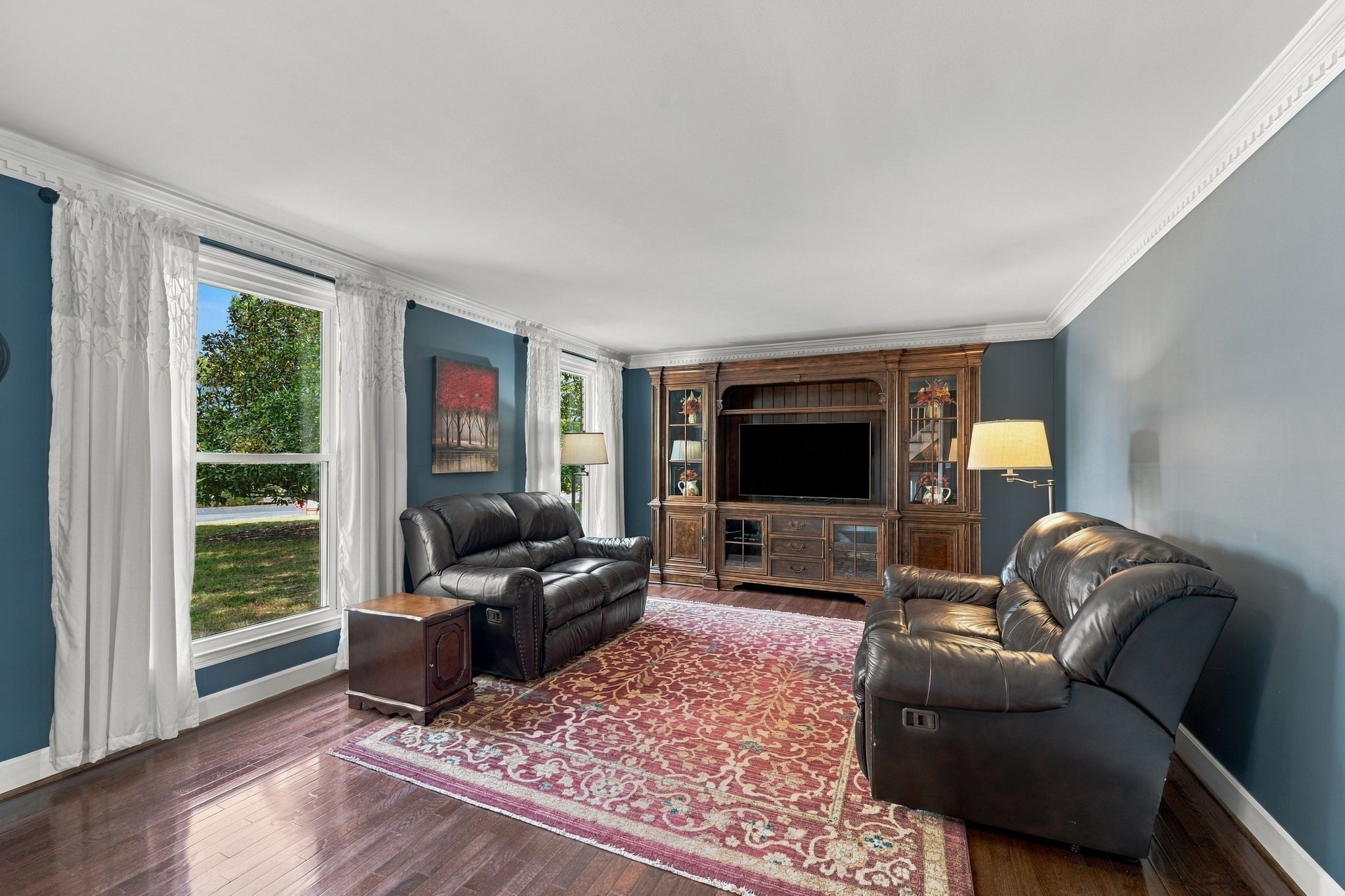 5629 Highland Way