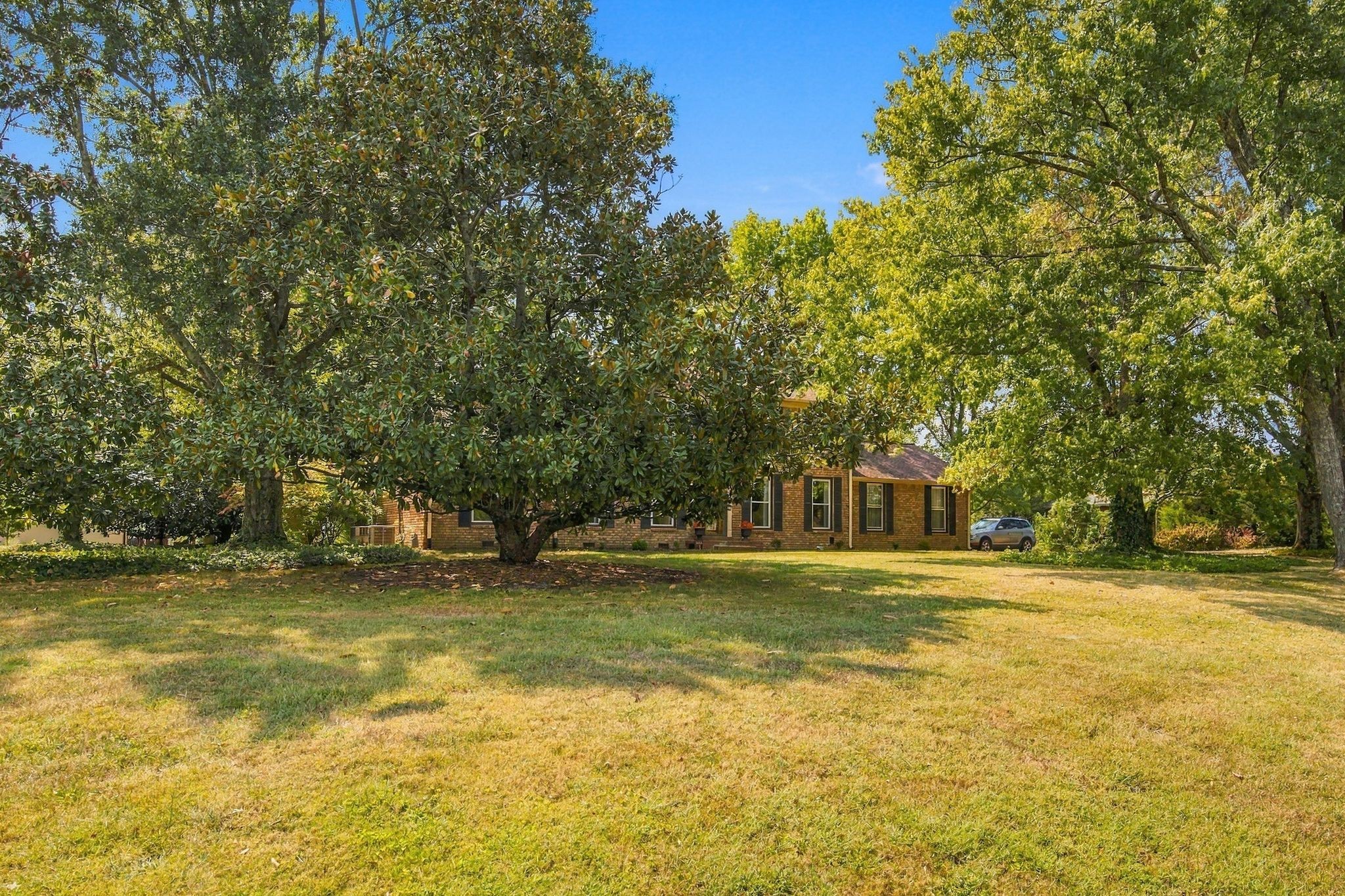 5629 Highland Way
