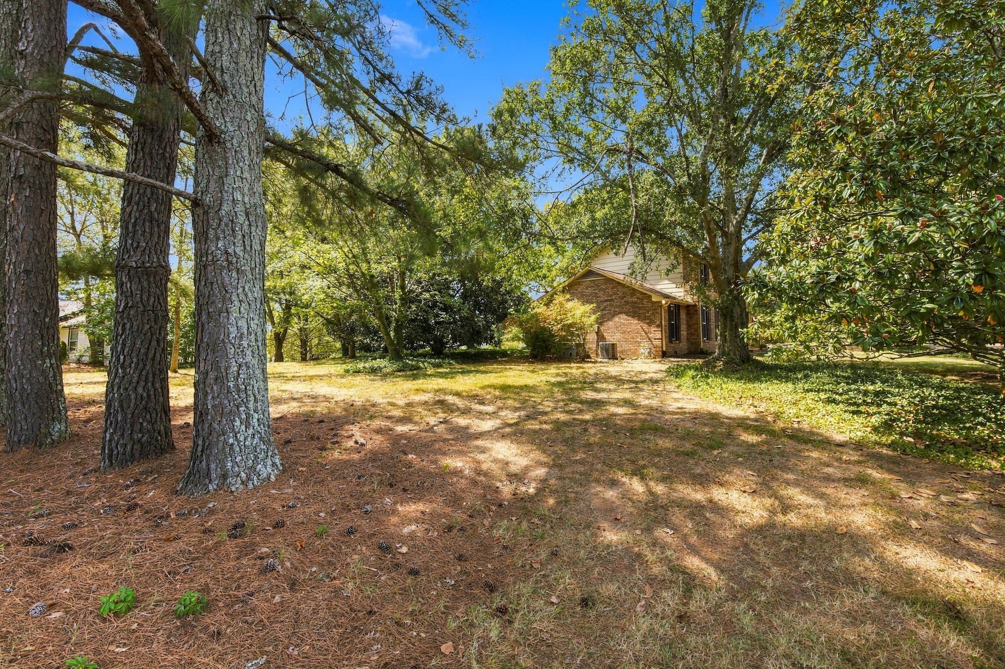 5629 Highland Way