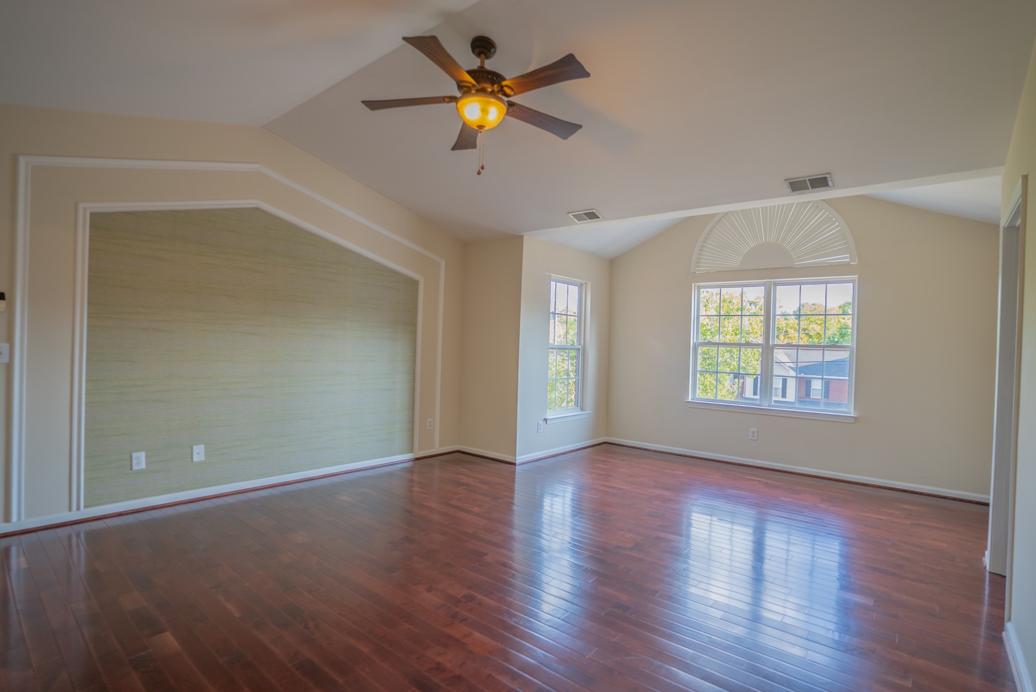 1216 Brentwood Highlands Dr