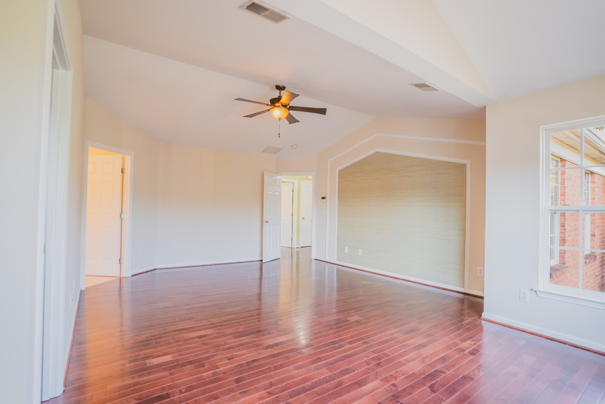 1216 Brentwood Highlands Dr
