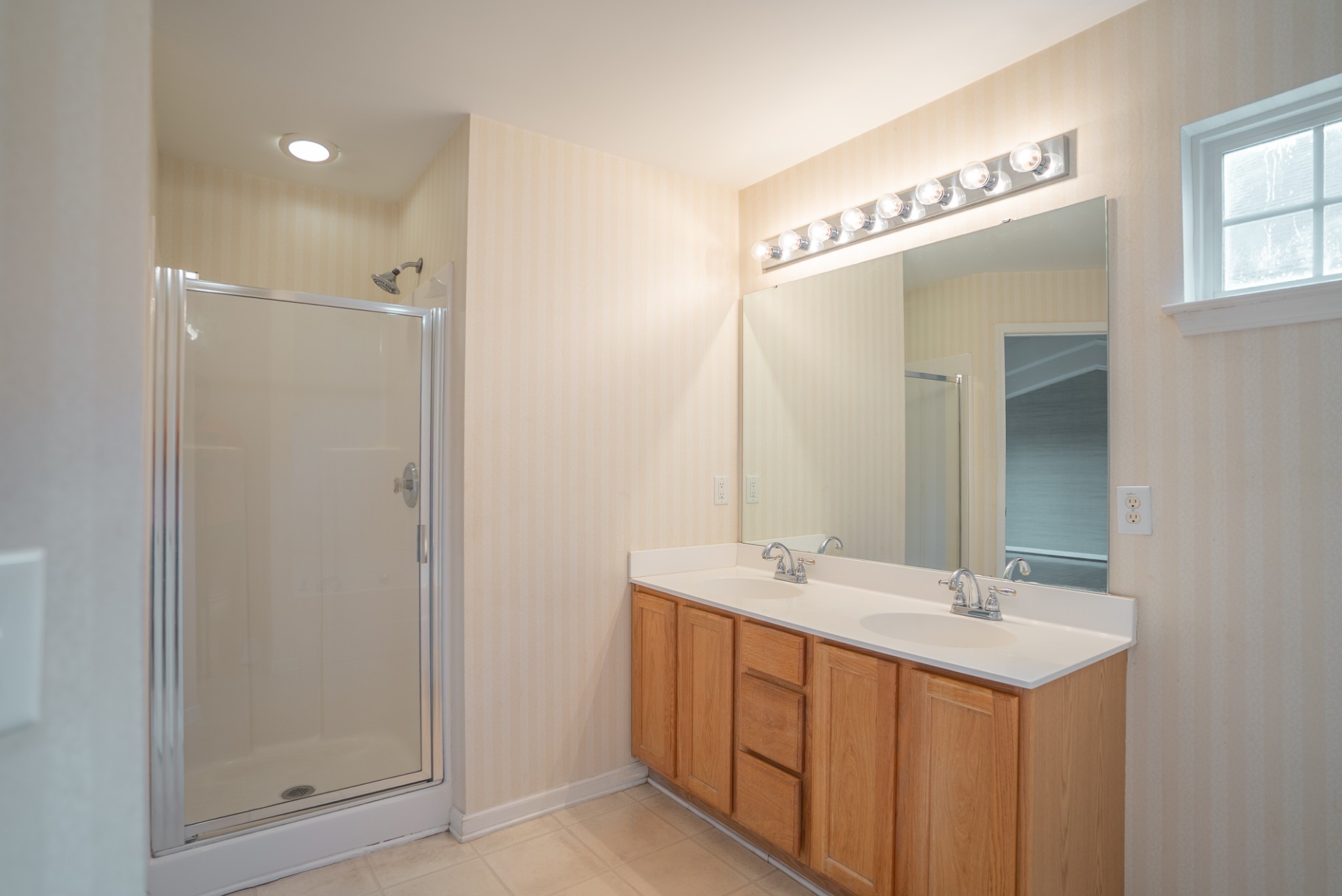 1216 Brentwood Highlands Dr