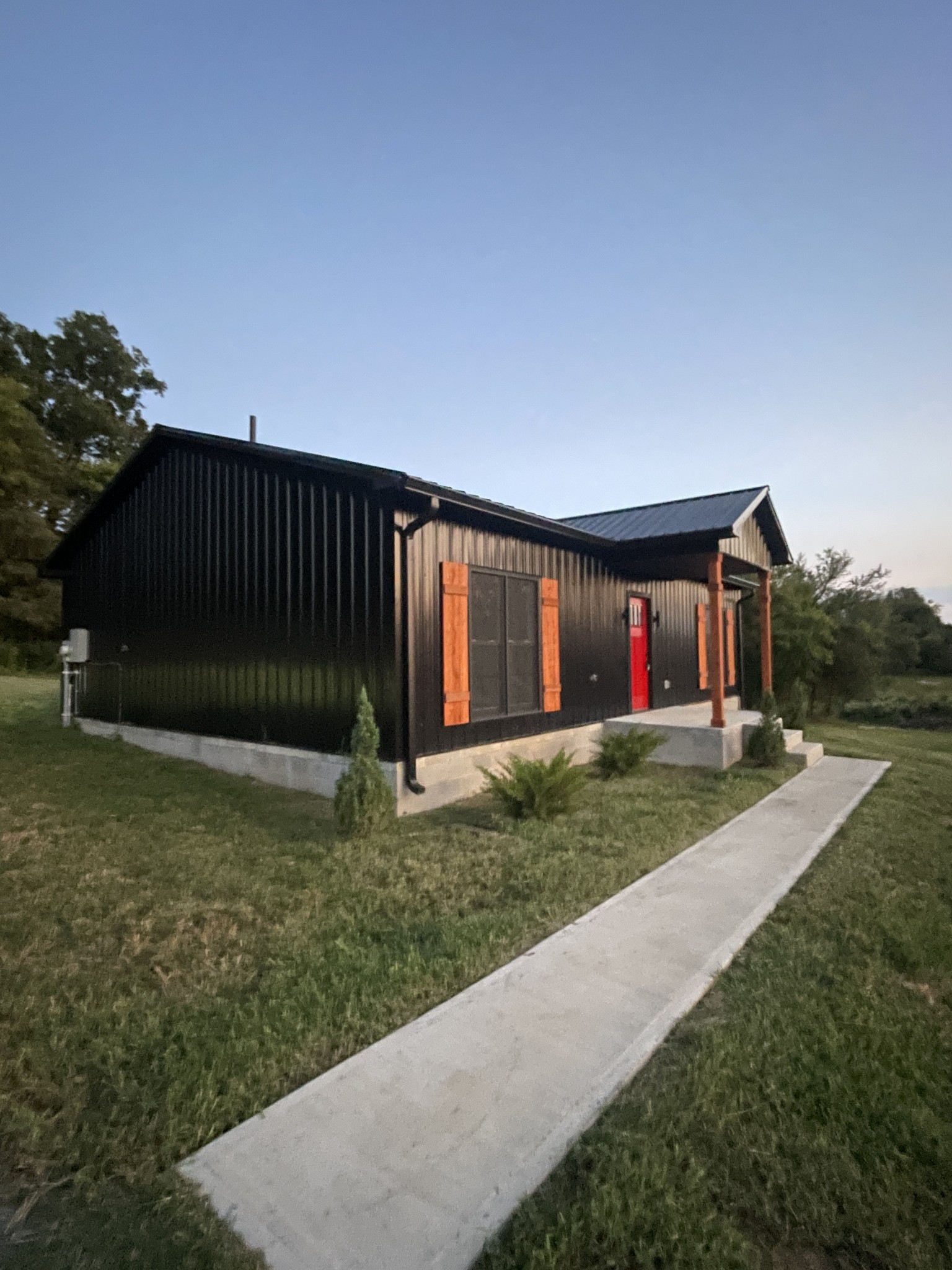 8465 Hartsville Pike