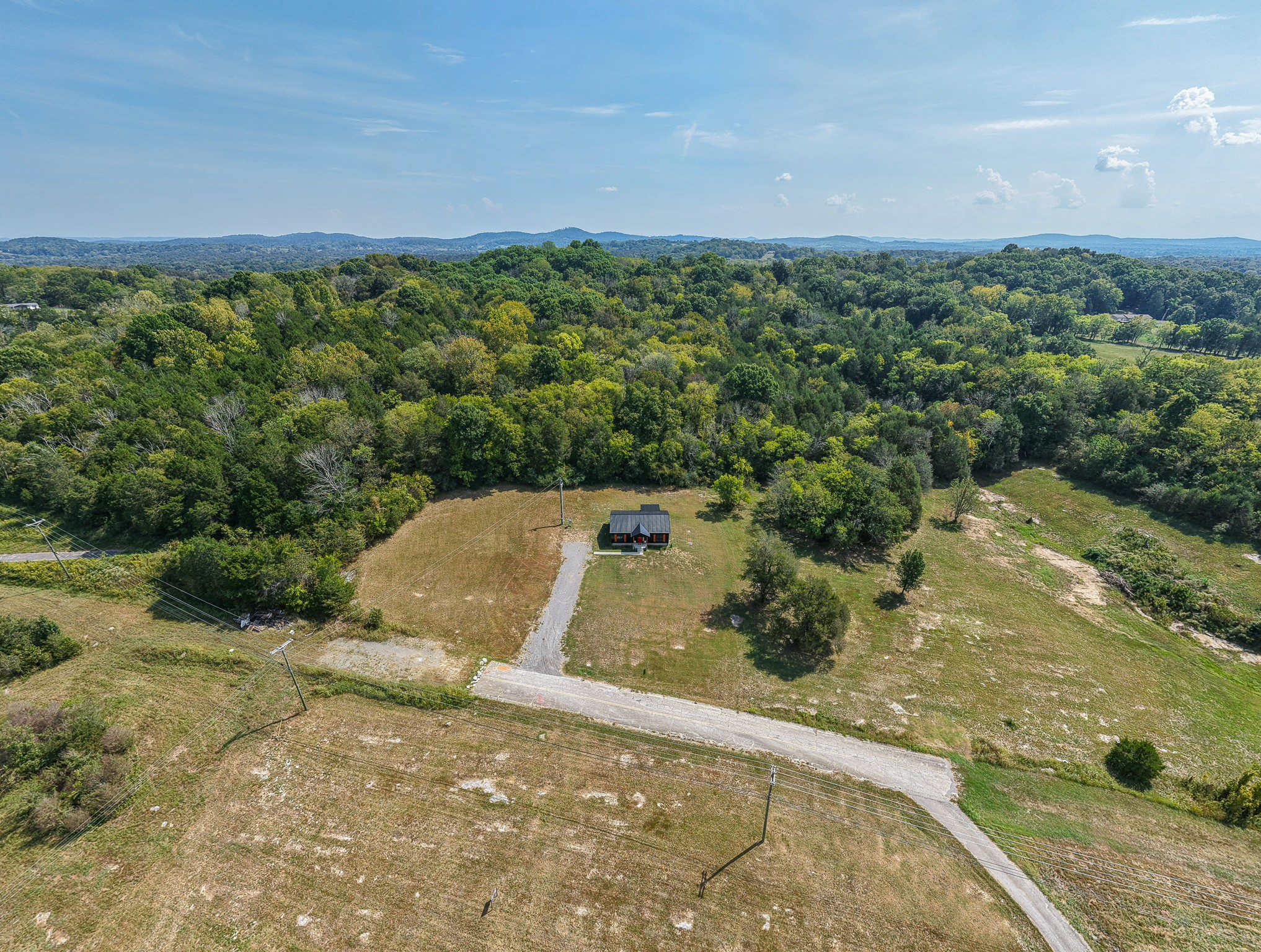 8465 Hartsville Pike