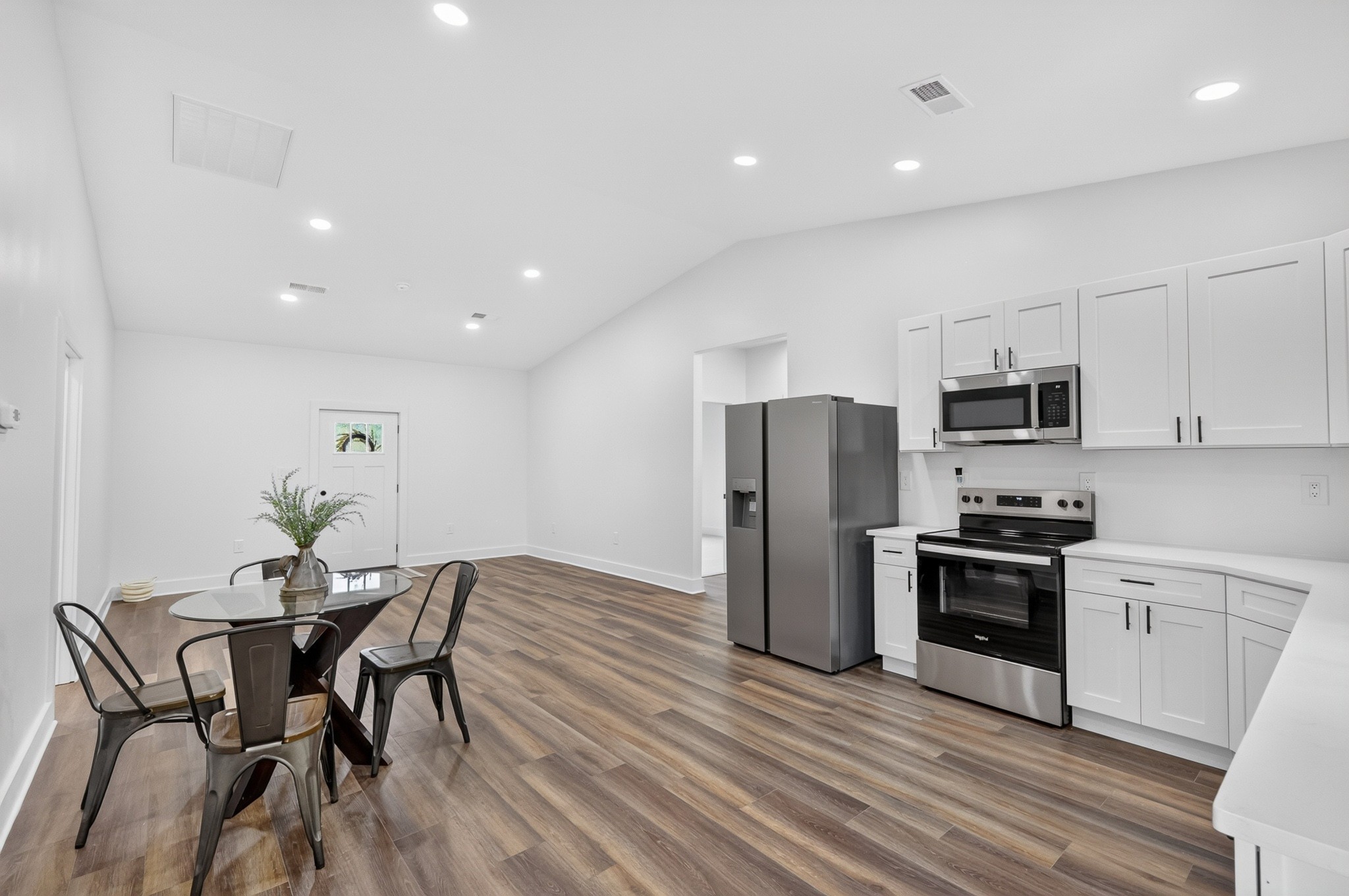 8465 Hartsville Pike