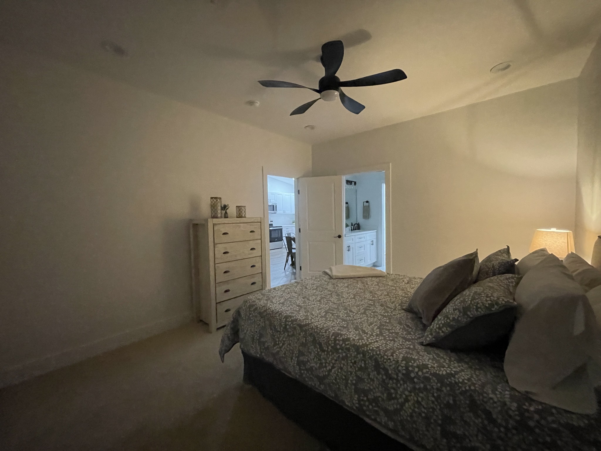 8465 Hartsville Pike
