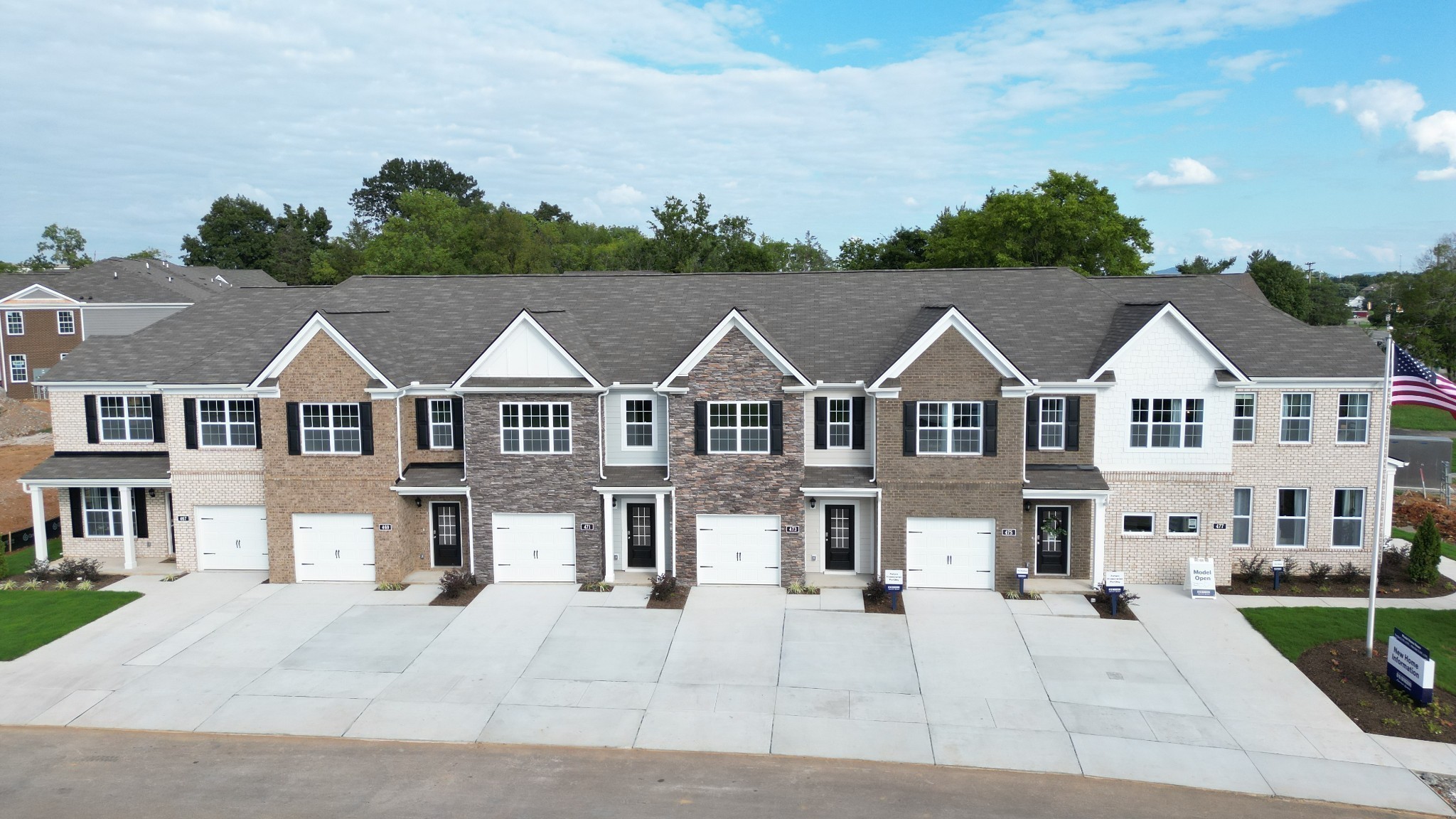 225 Hazel Ln