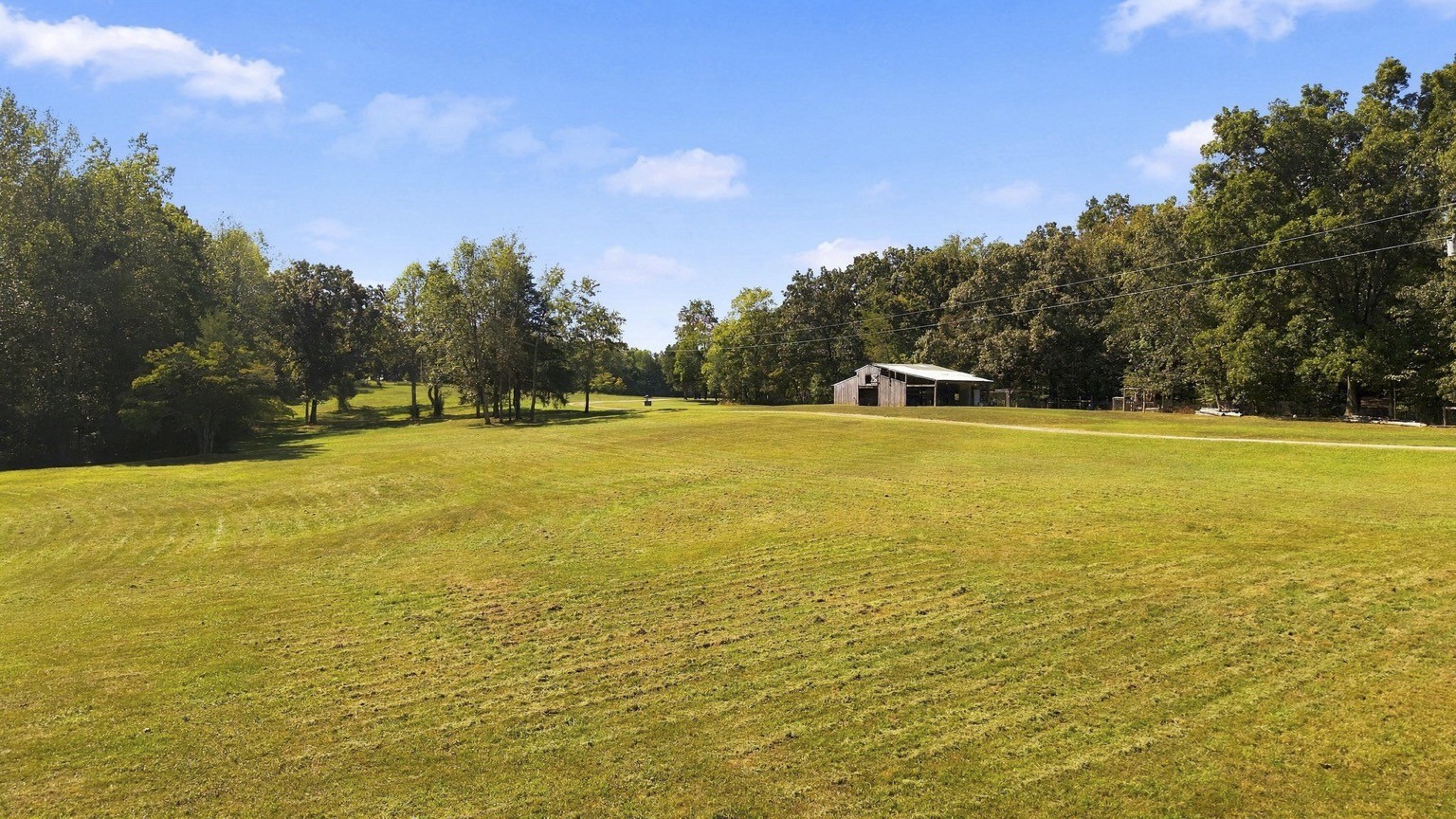 746 Nubia Rd