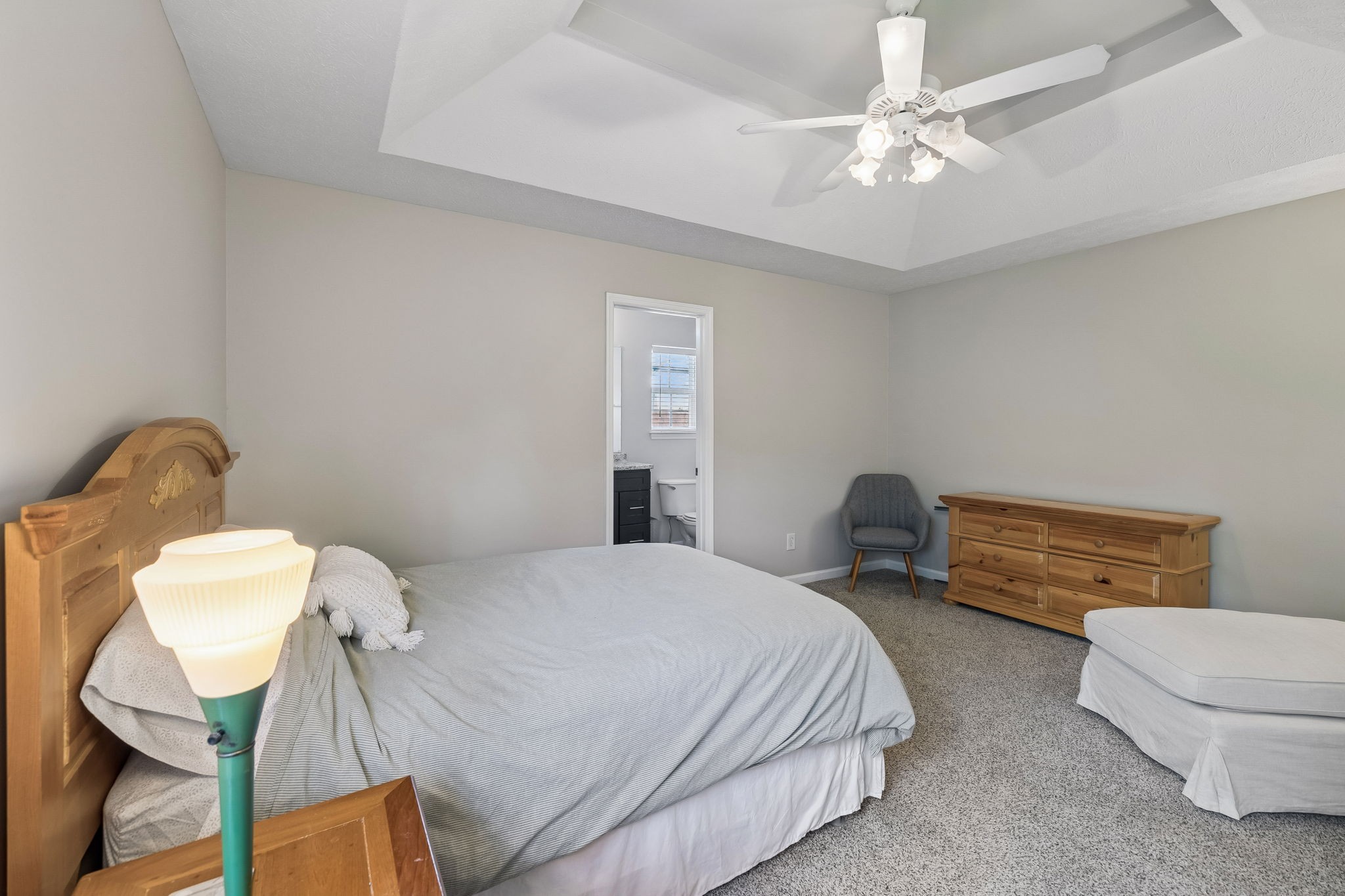 2112 Candlebrook Ct
