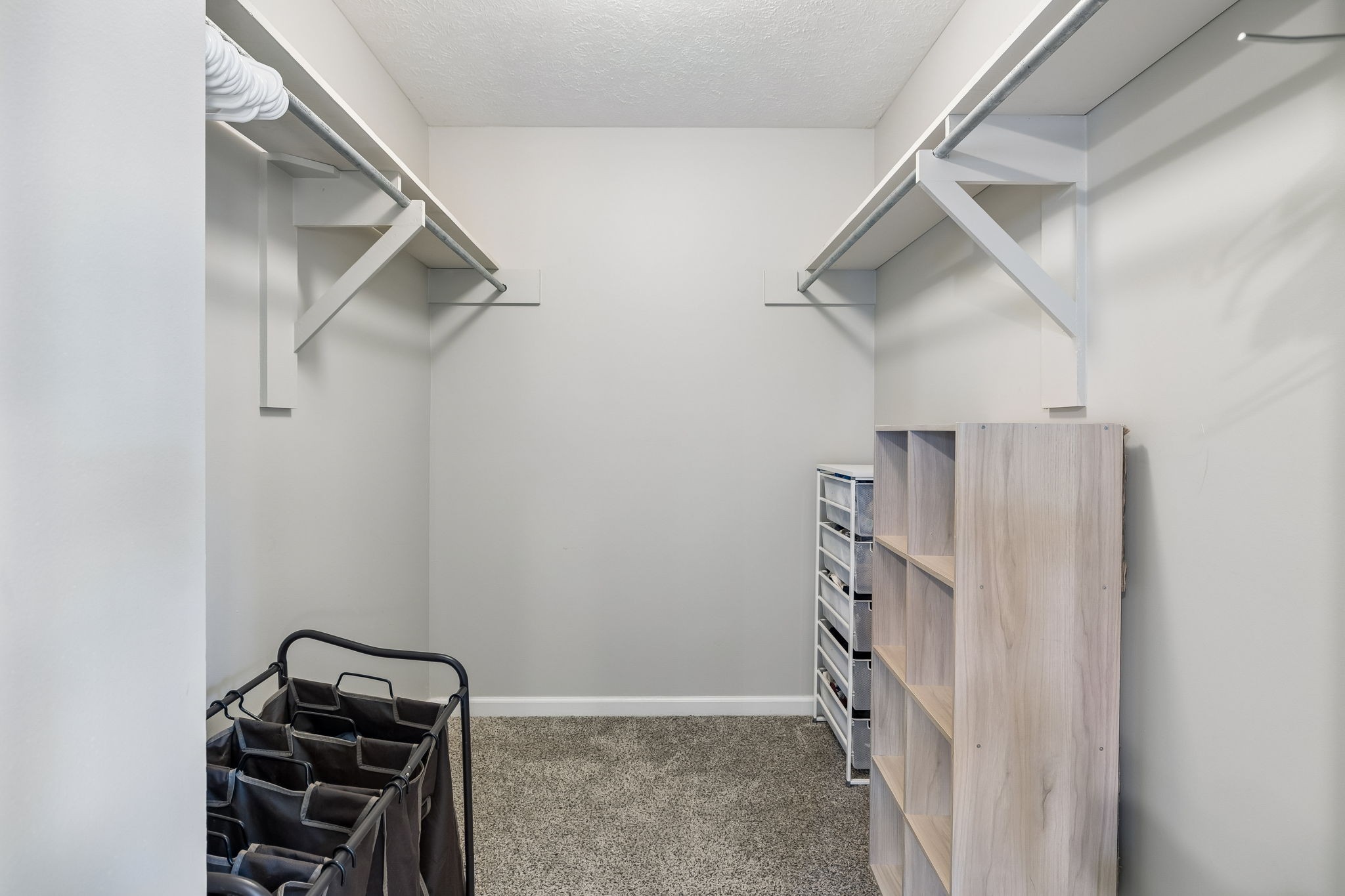 2112 Candlebrook Ct