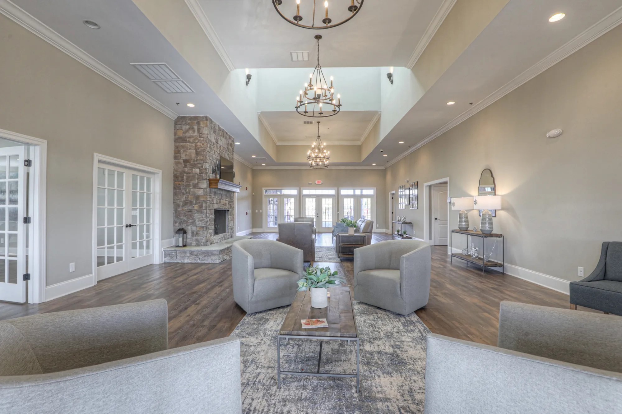 867 Meadowcrest Way