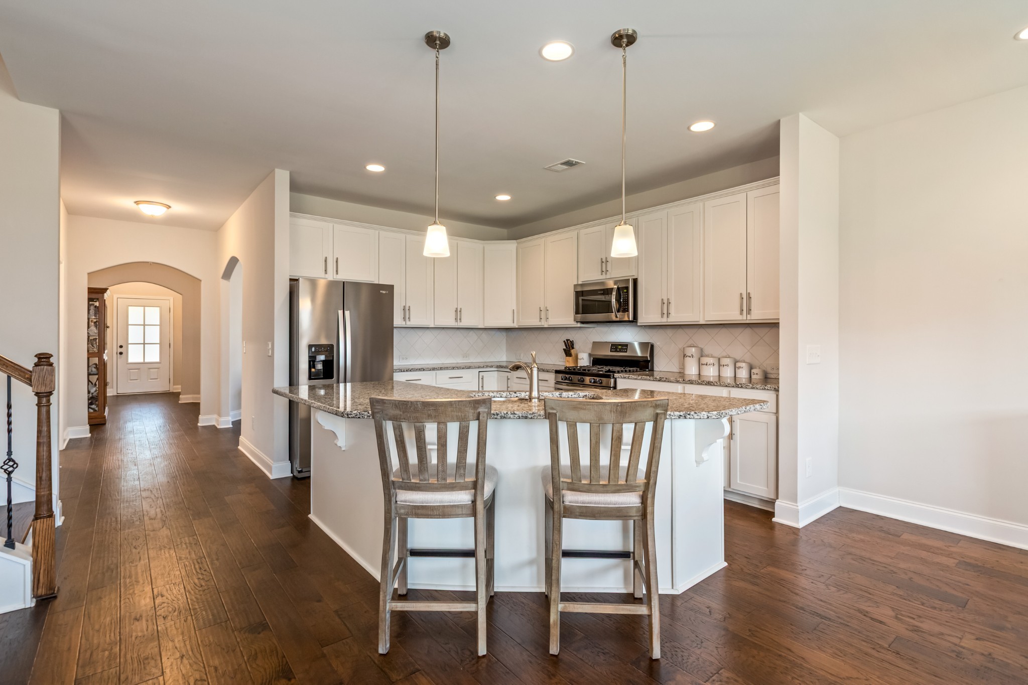 867 Meadowcrest Way