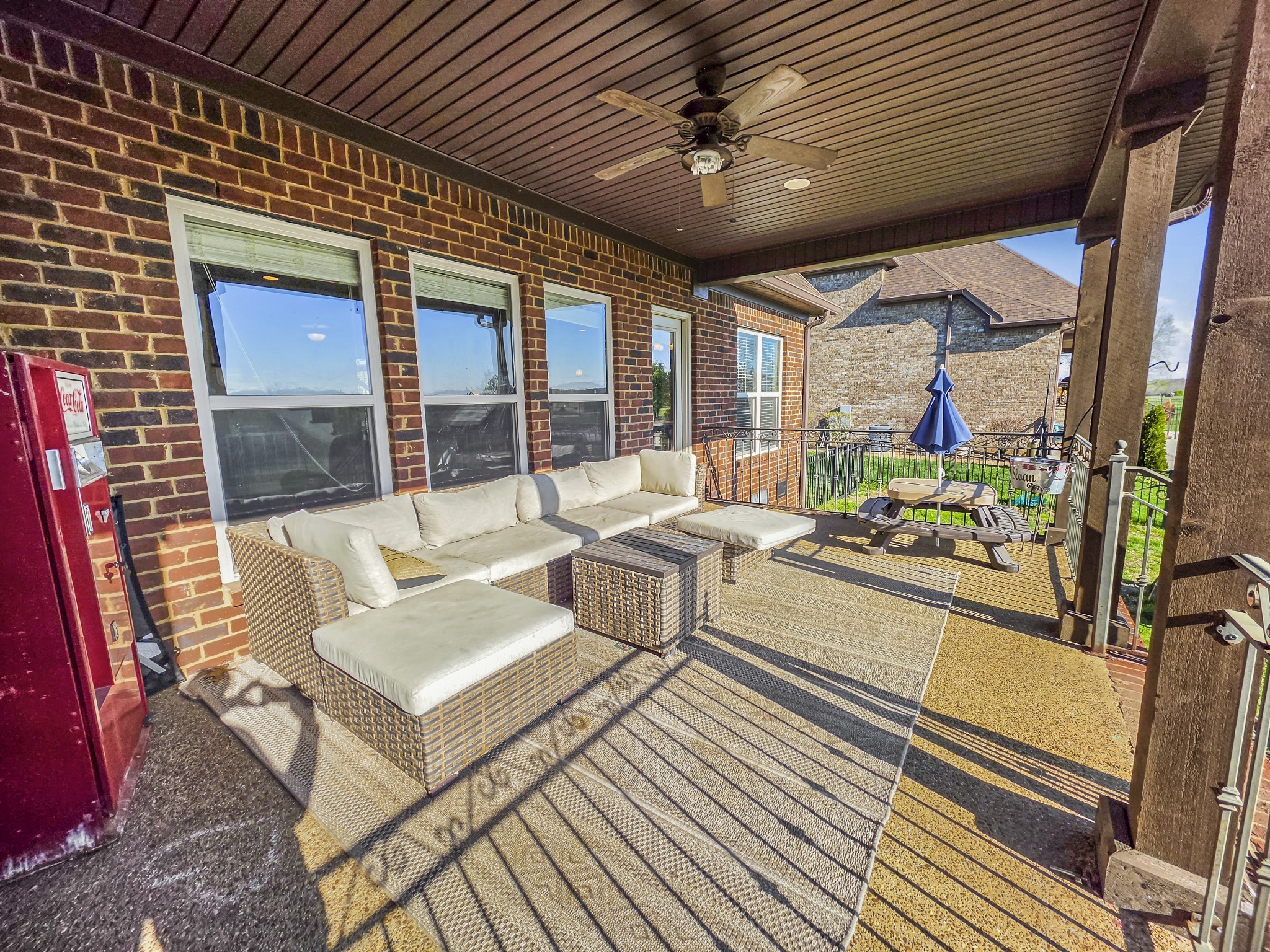 1133 Mires Rd