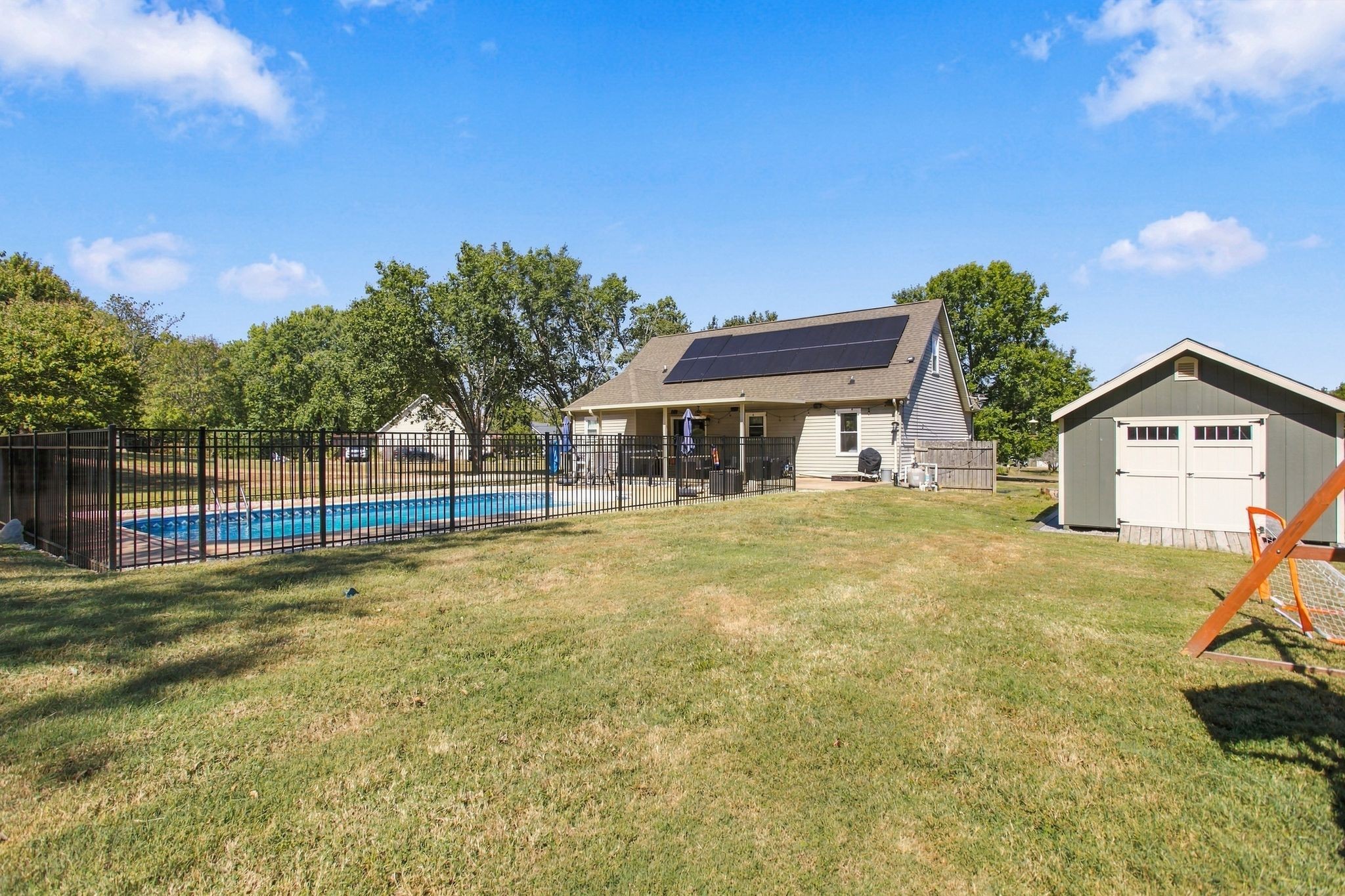 1156 Weaver Farm Ln