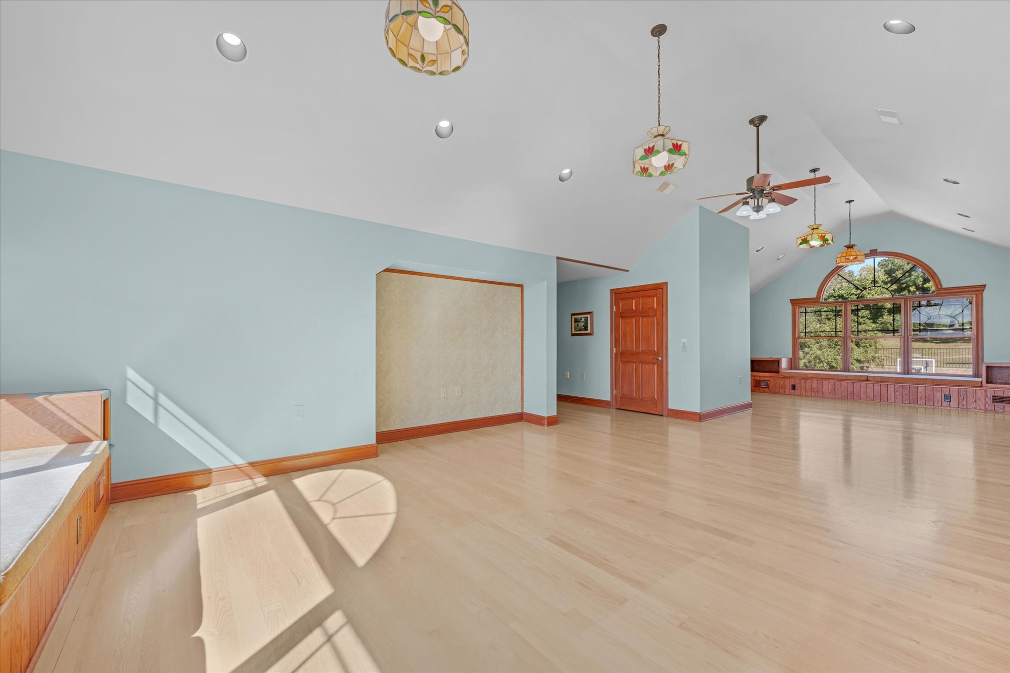 3522 Belotes Ferry Rd