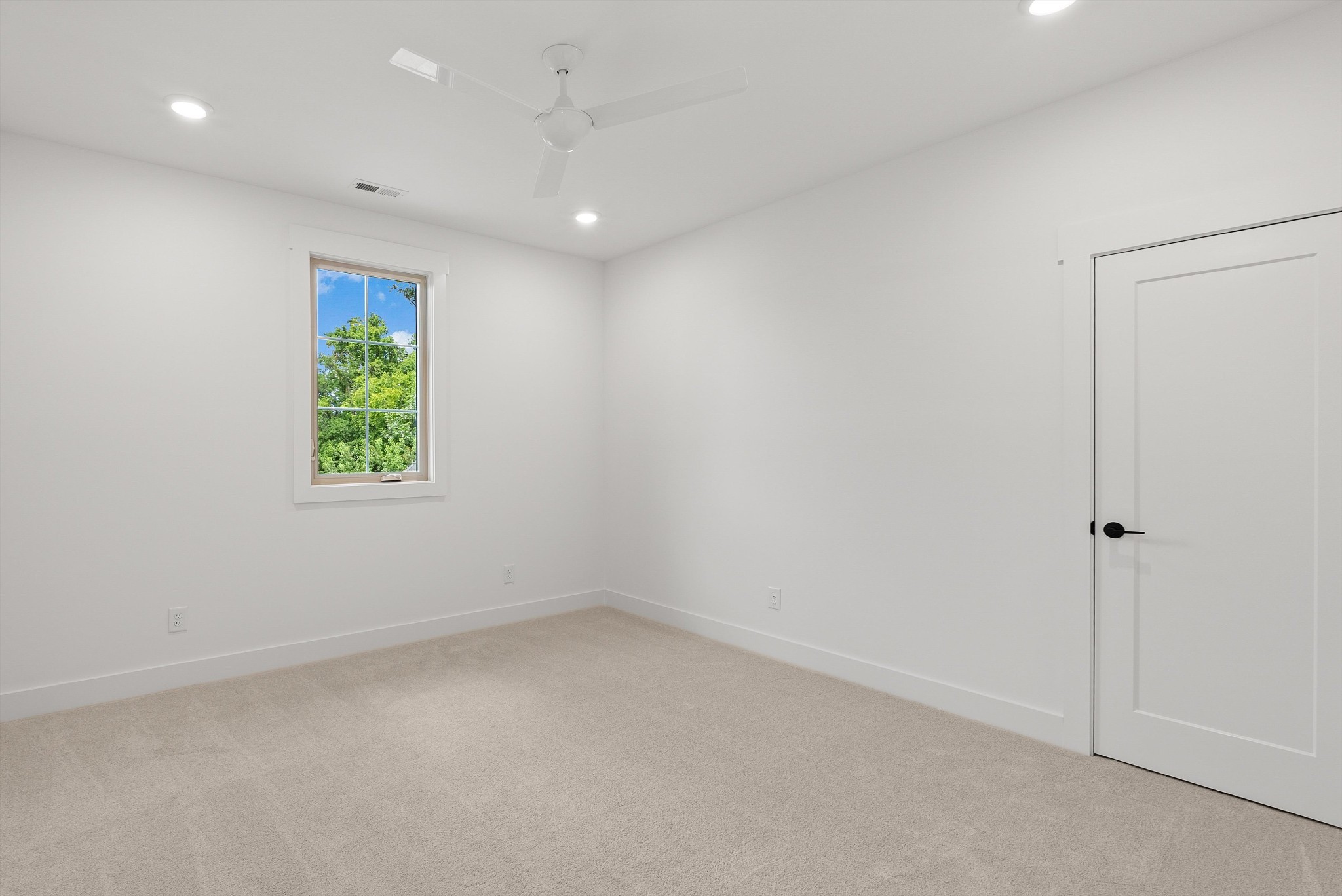 1305 Alderwood Pass