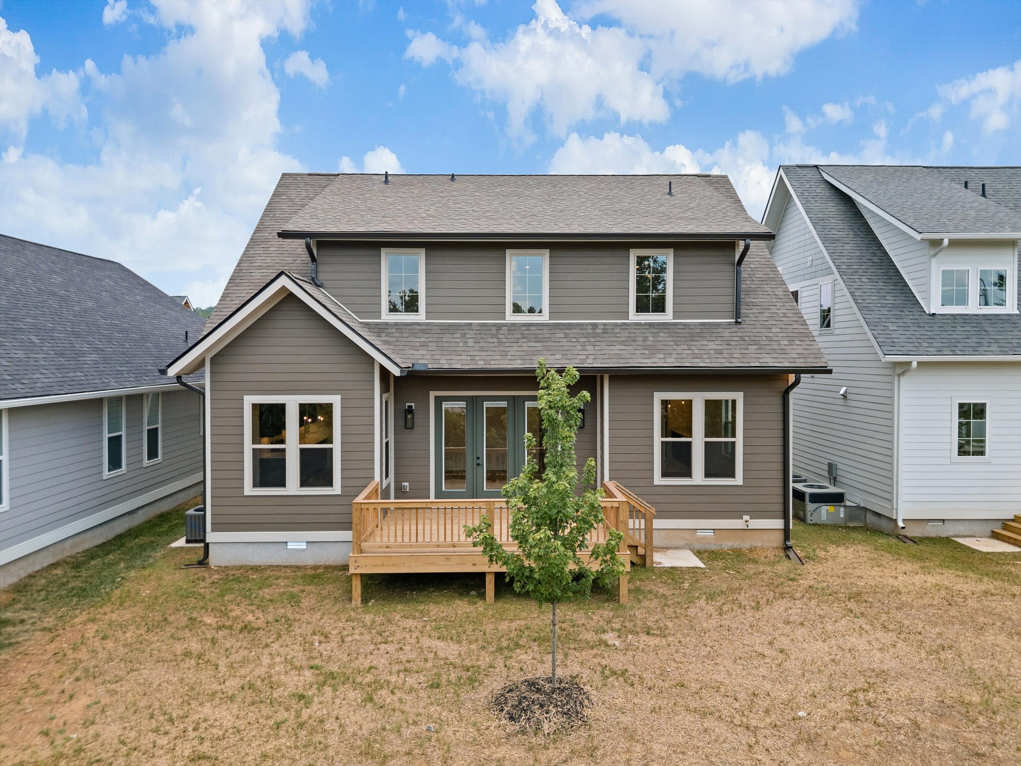 1305 Alderwood Pass