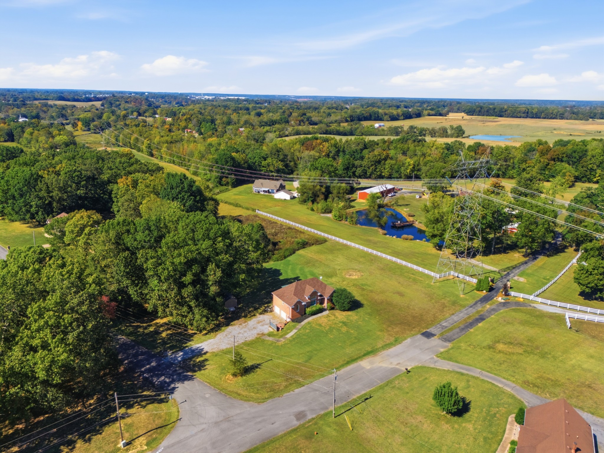 1050 Moncrief Cir
