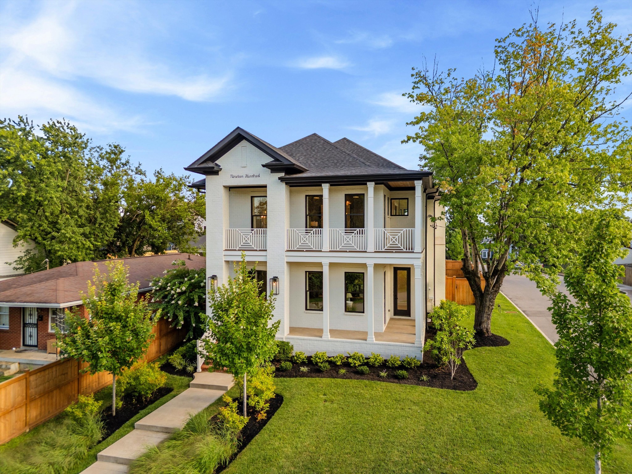 1900 Eastside Ave